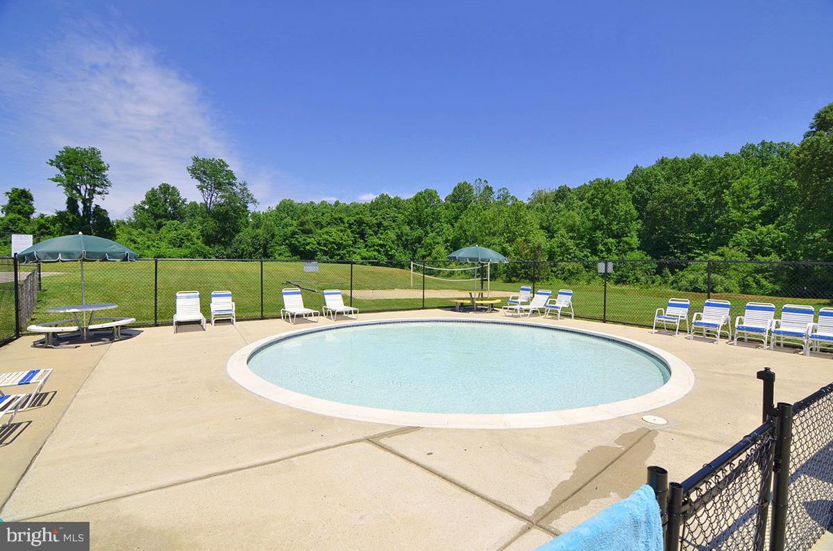 CROFTON VILLAGE - Residential