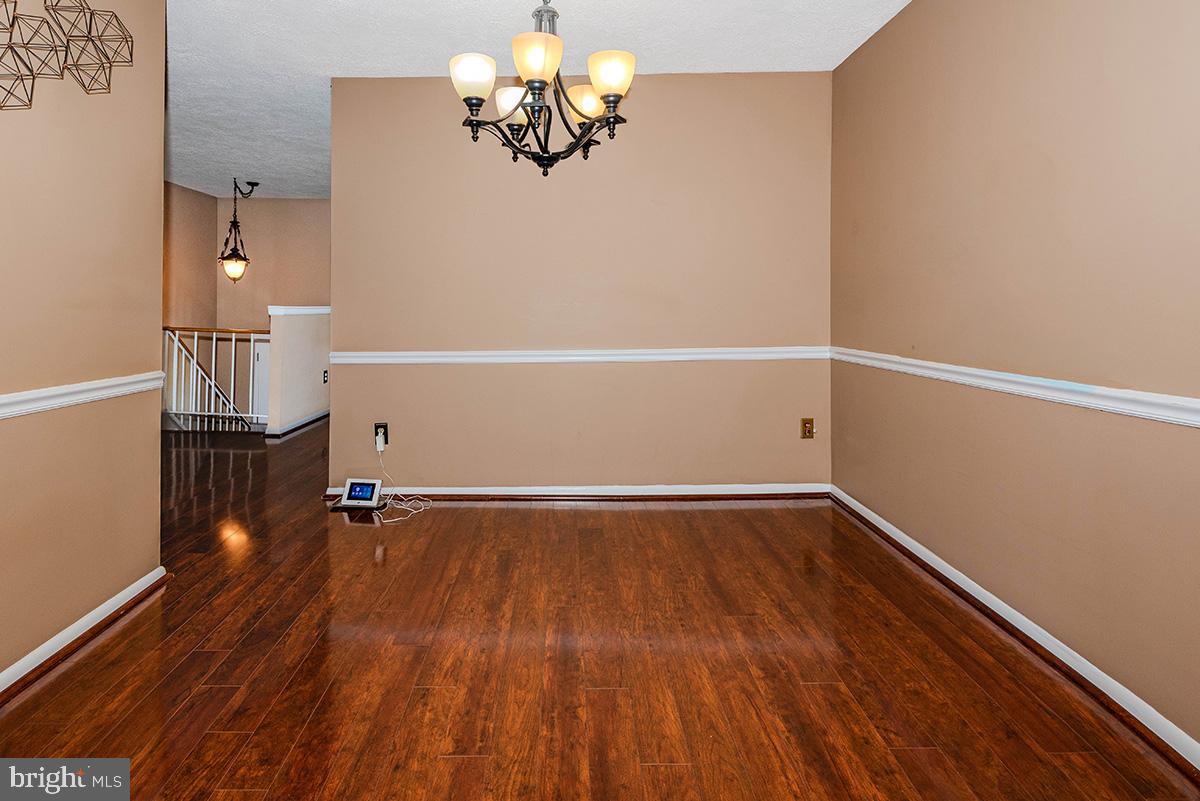 CROFTON VILLAGE - Residential