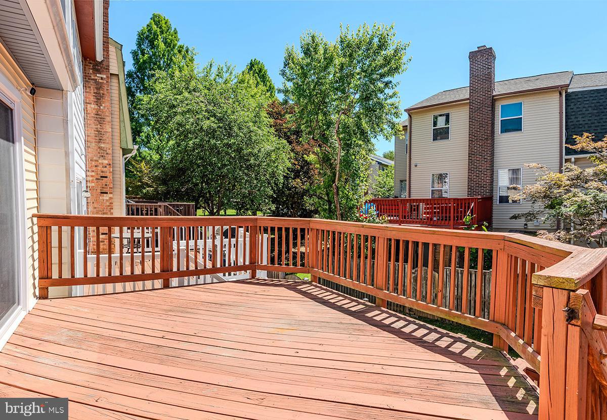 CROFTON VILLAGE - Residential