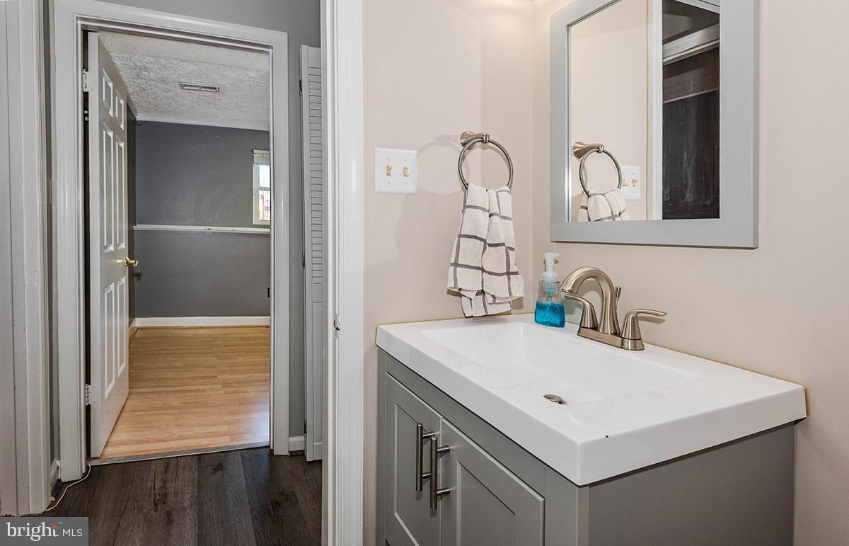CROFTON VILLAGE - Residential