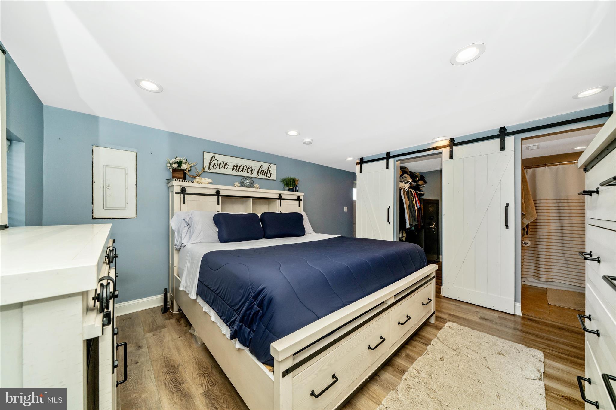 HARWOOD PARK - Residential