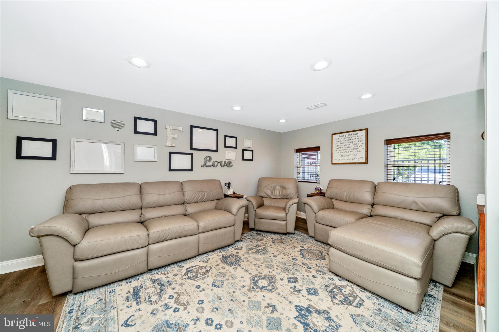HARWOOD PARK - Residential