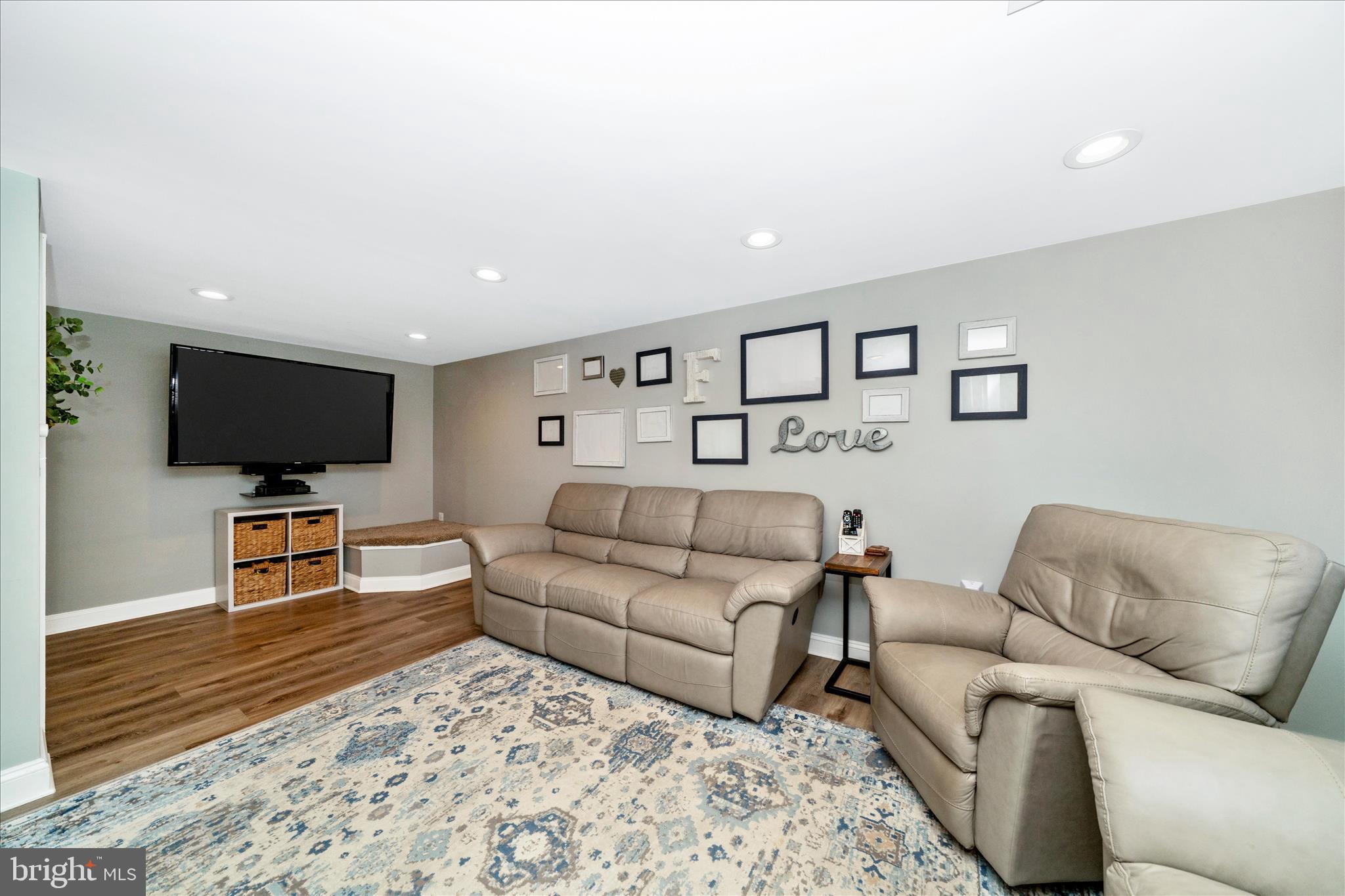 HARWOOD PARK - Residential
