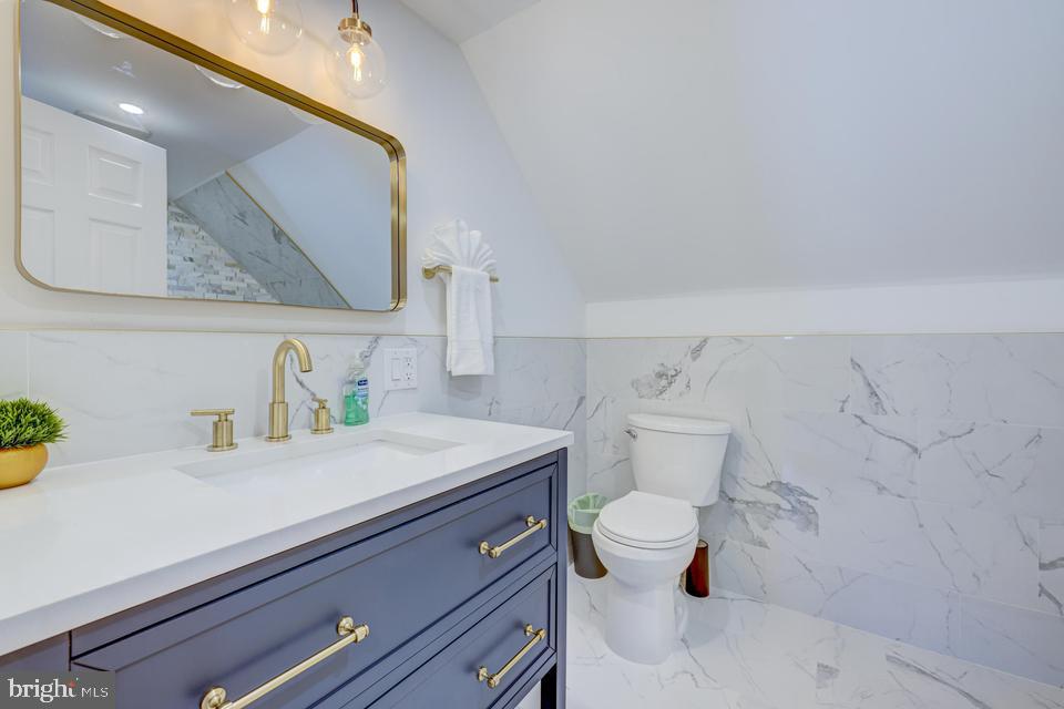 PINE CREEK ESTATES - Residential