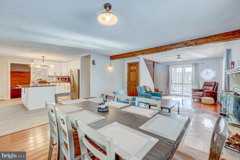 PINE CREEK ESTATES - Residential