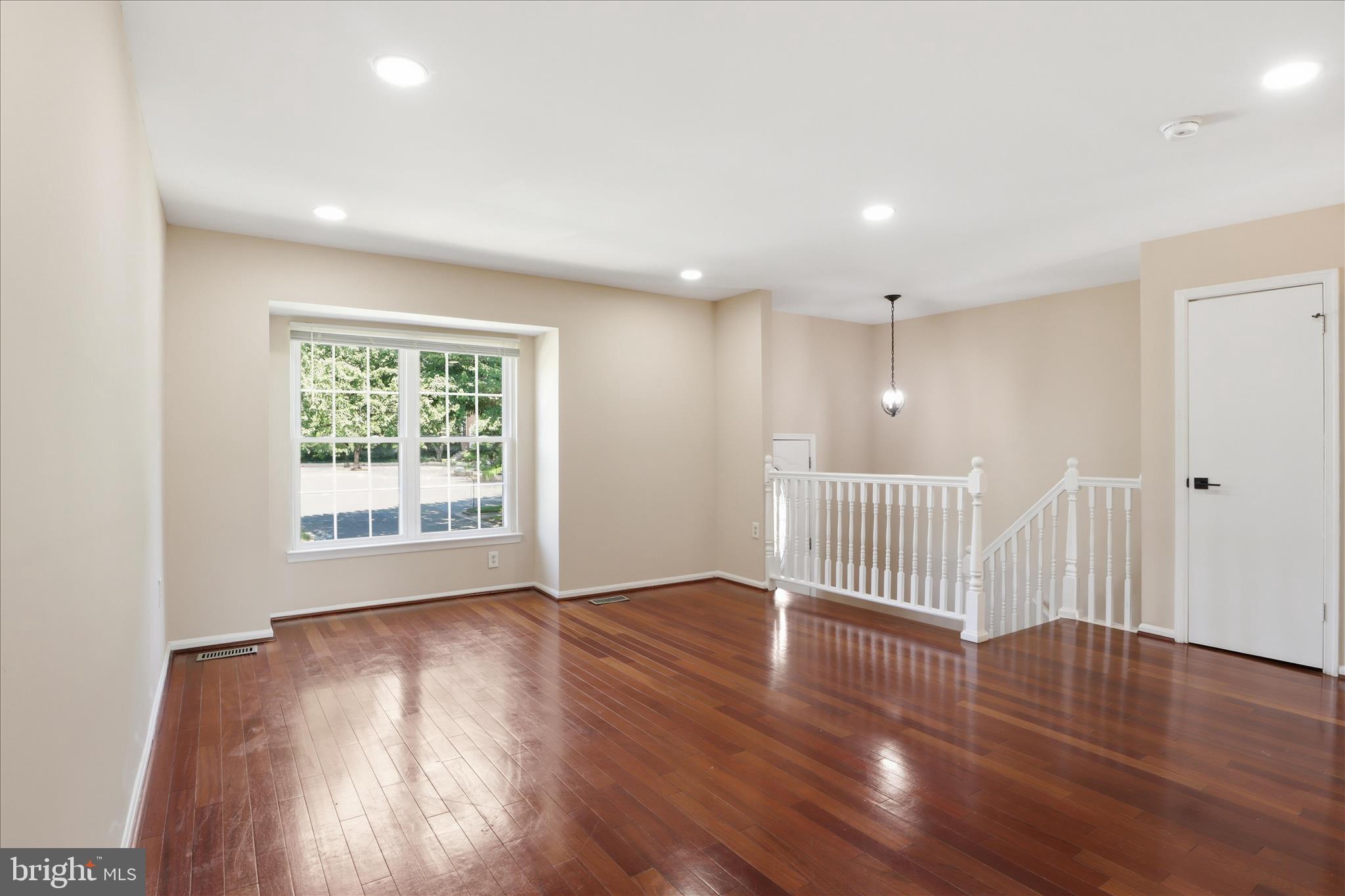 AMBERFIELD - Residential
