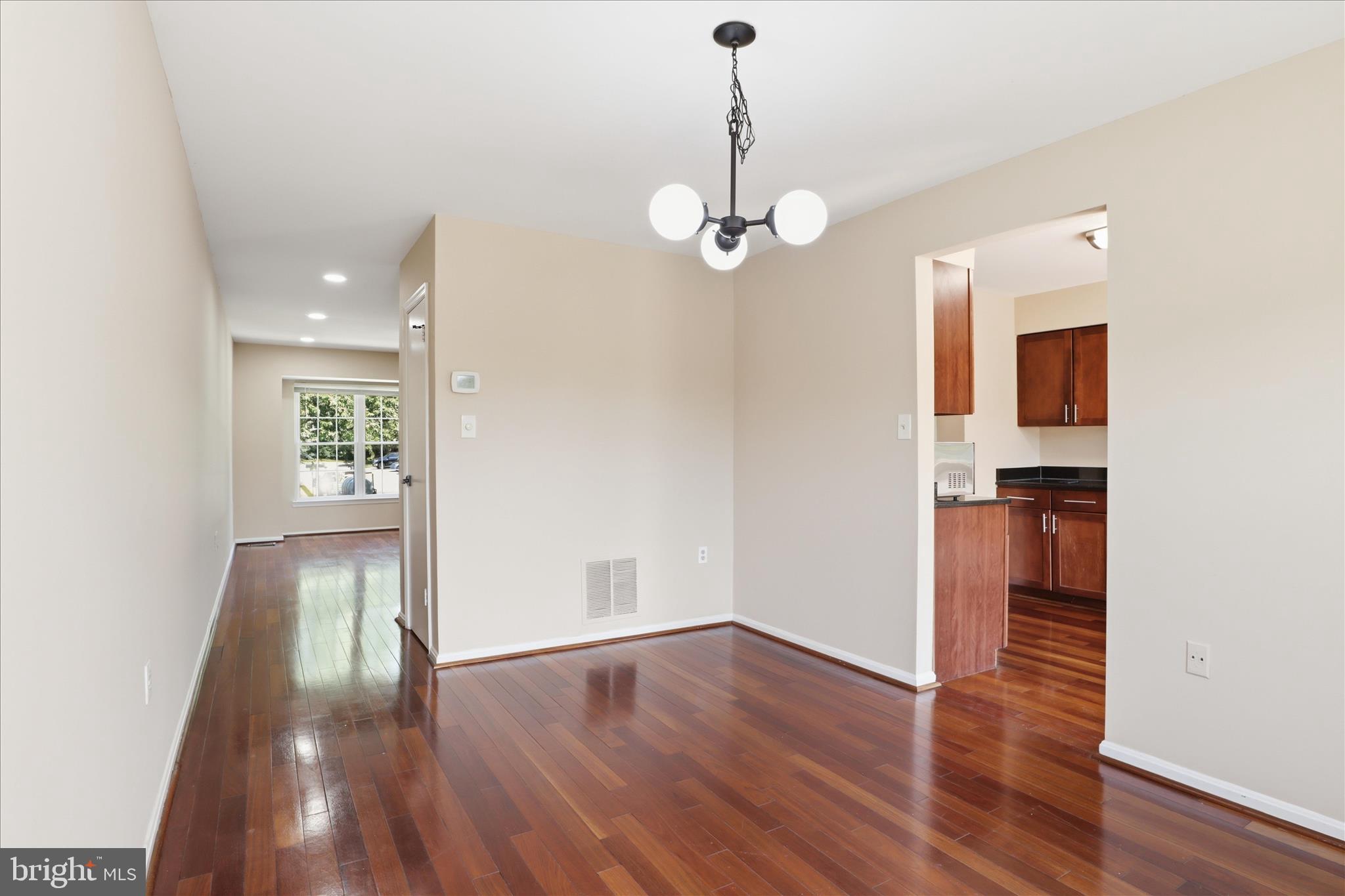 AMBERFIELD - Residential