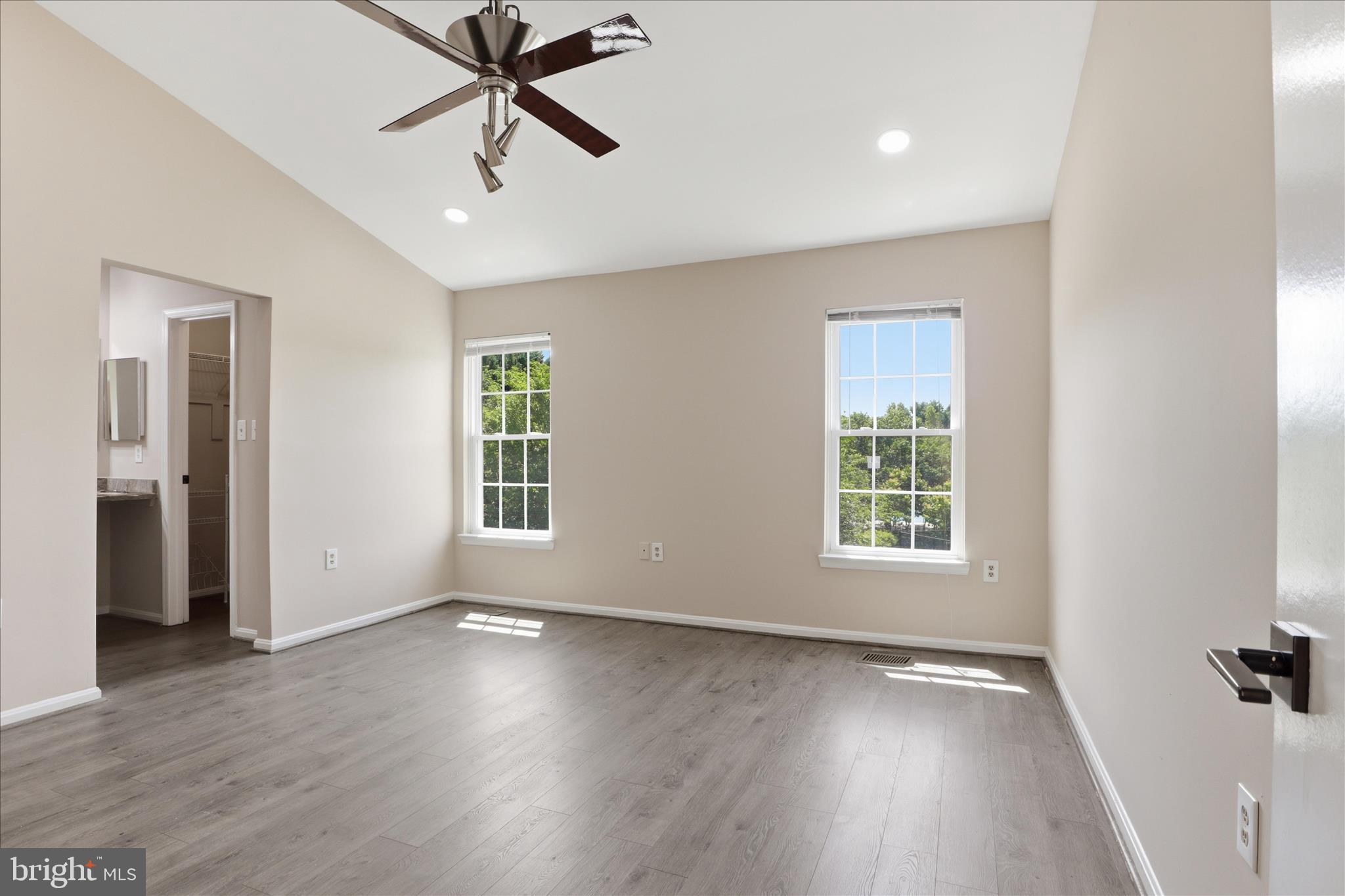 AMBERFIELD - Residential