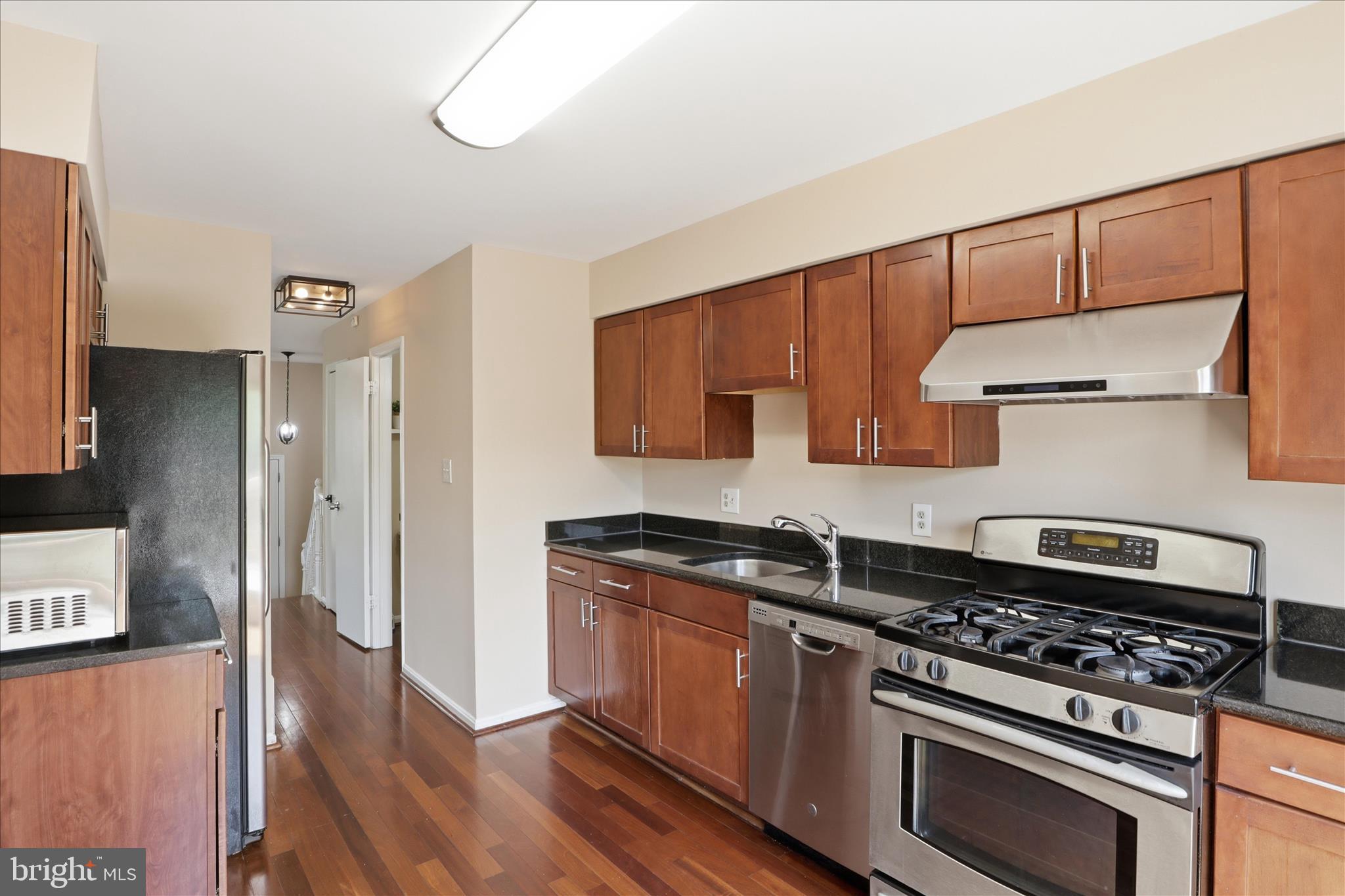 AMBERFIELD - Residential