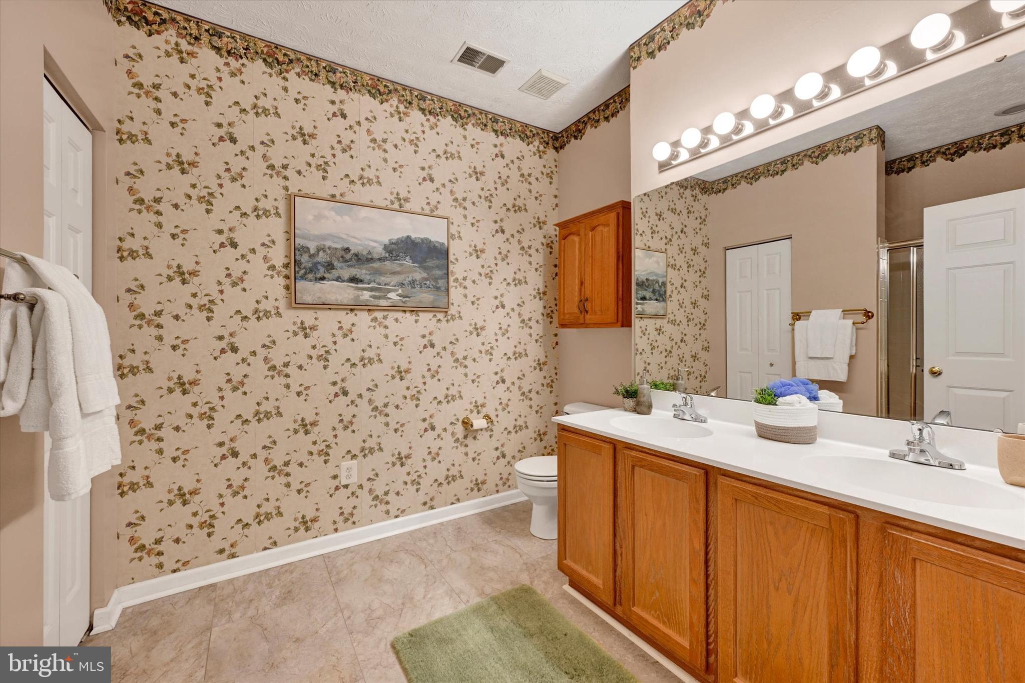 DEVONSHIRE AT WHITEMARSH - Residential