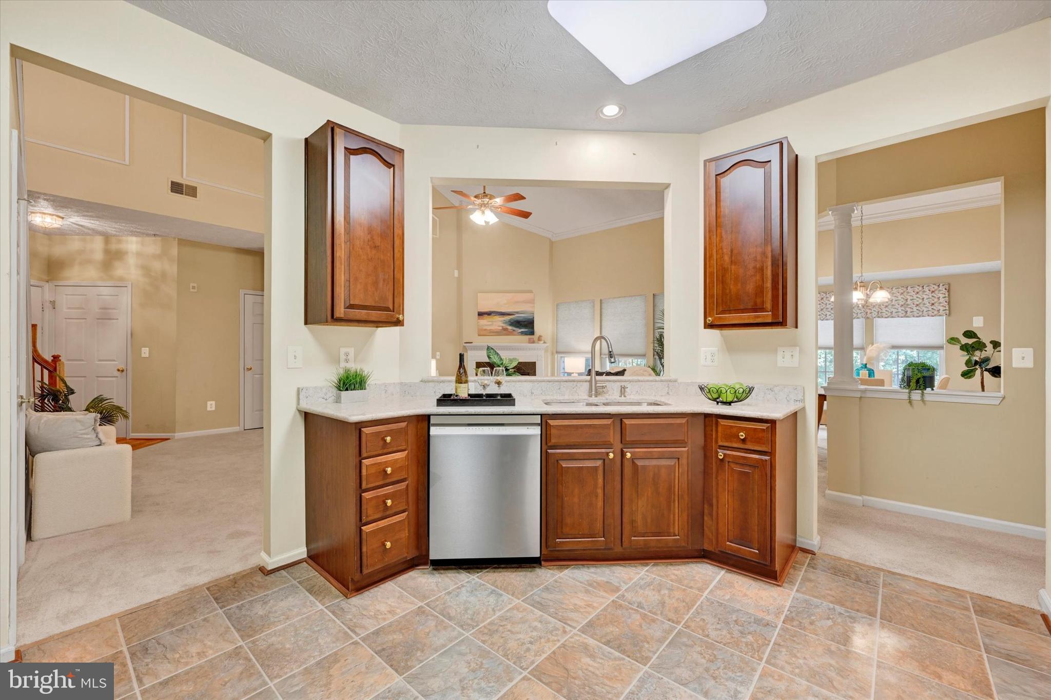 DEVONSHIRE AT WHITEMARSH - Residential