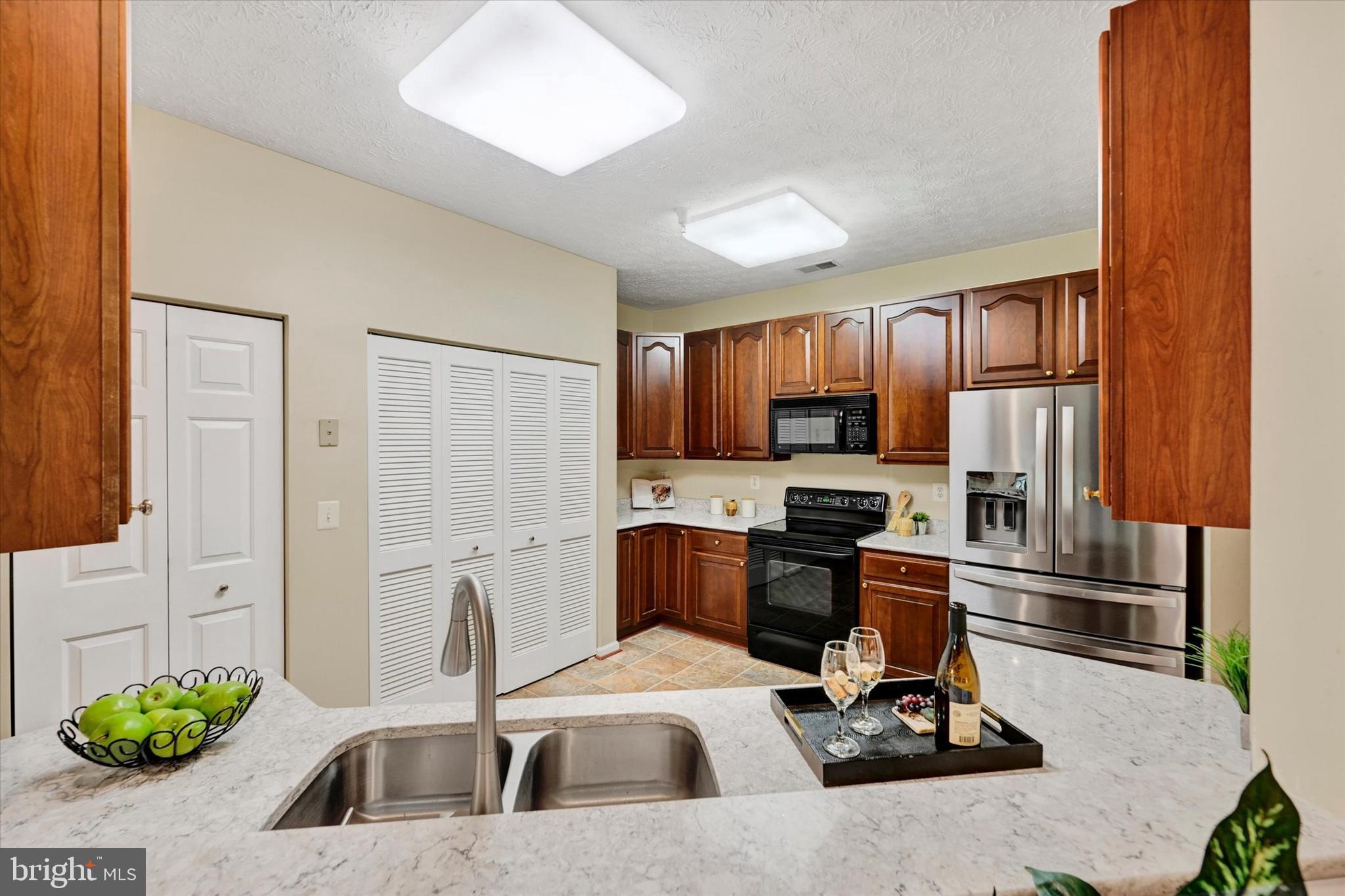 DEVONSHIRE AT WHITEMARSH - Residential