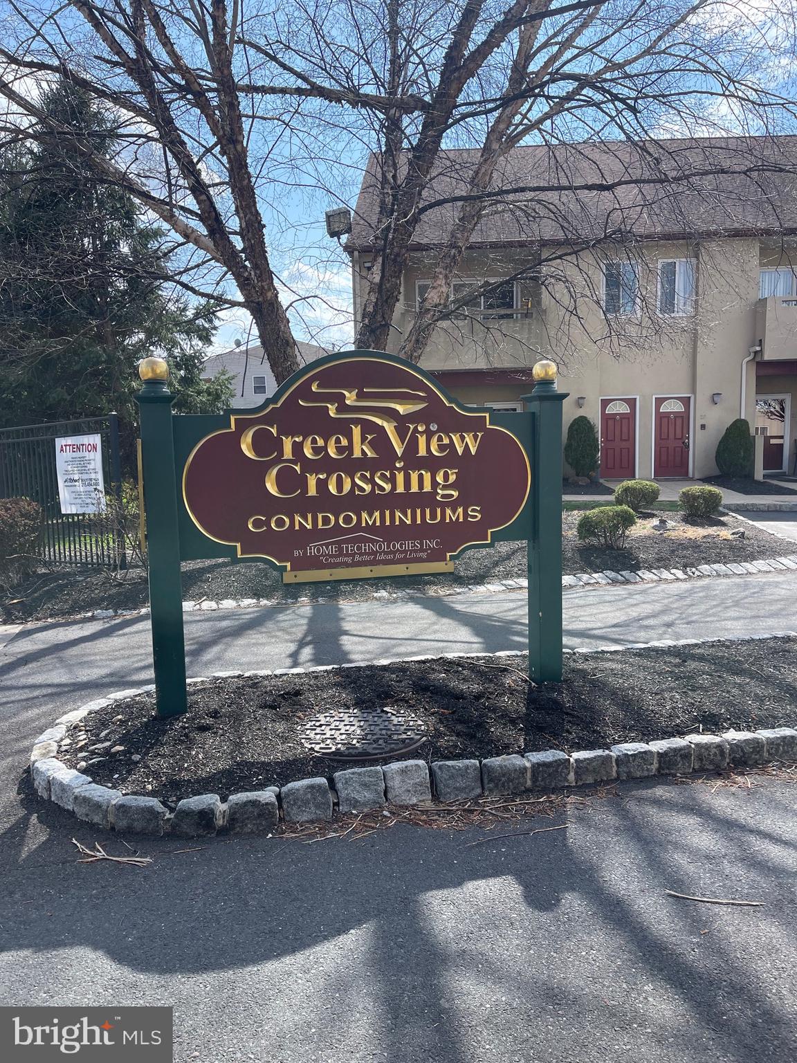 CREEK VIEW CROSSING - Residential