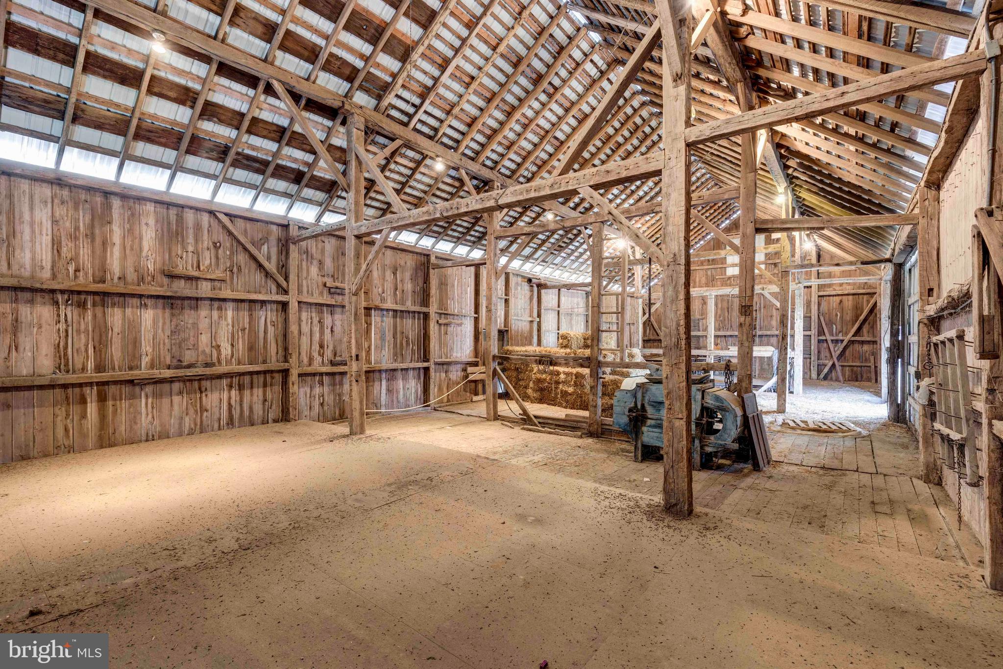 HAMPSTEAD - Farm