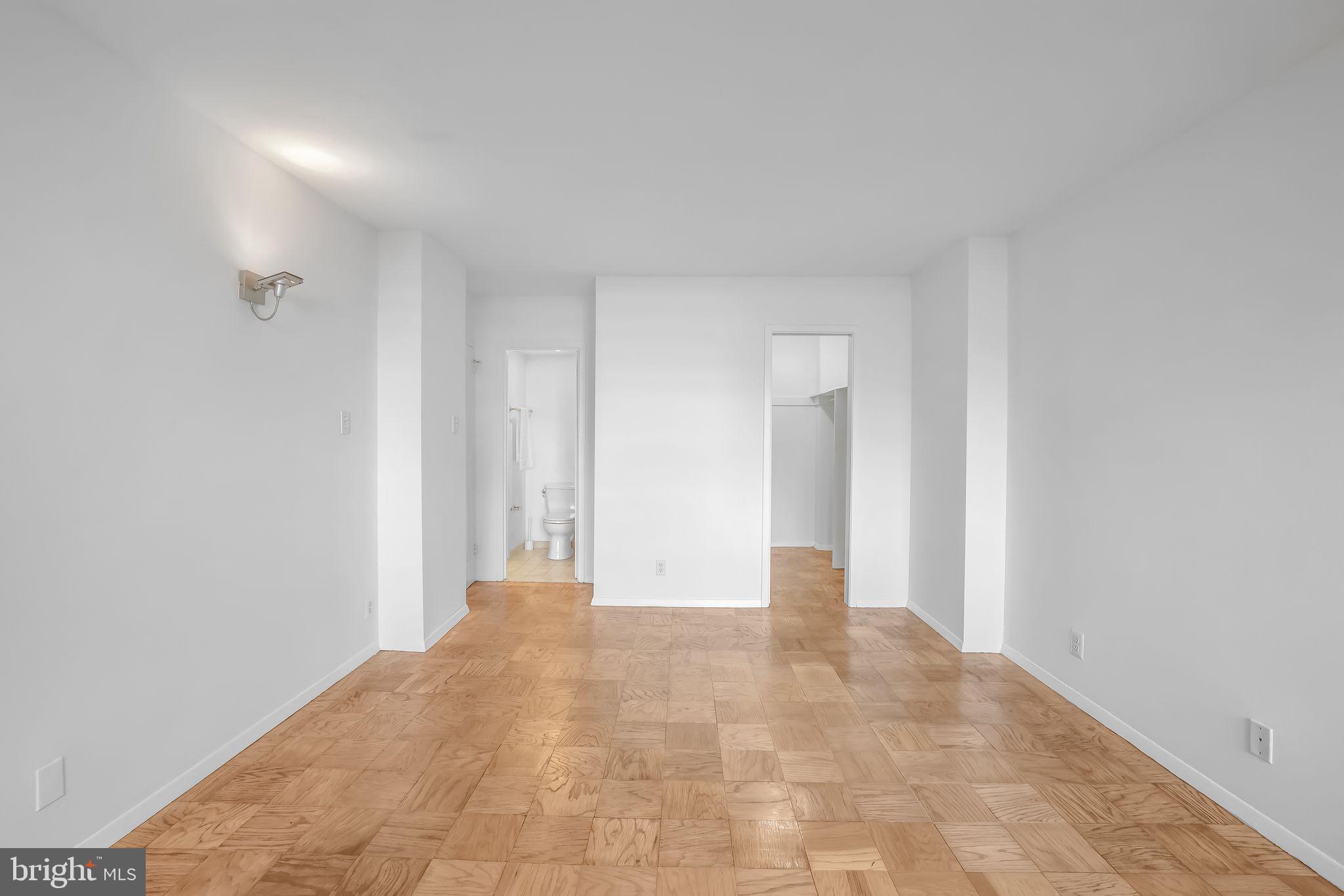 FRIENDSHIP HEIGHTS - Residential