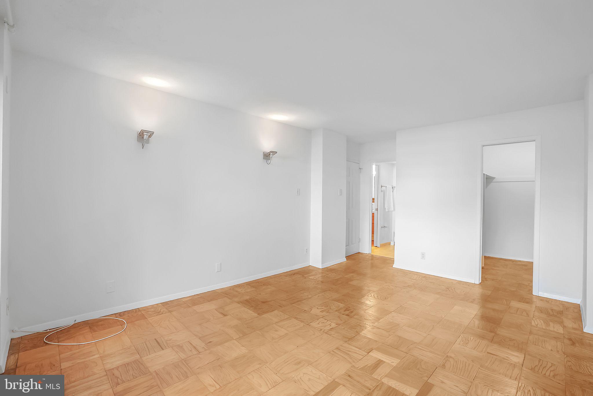 FRIENDSHIP HEIGHTS - Residential
