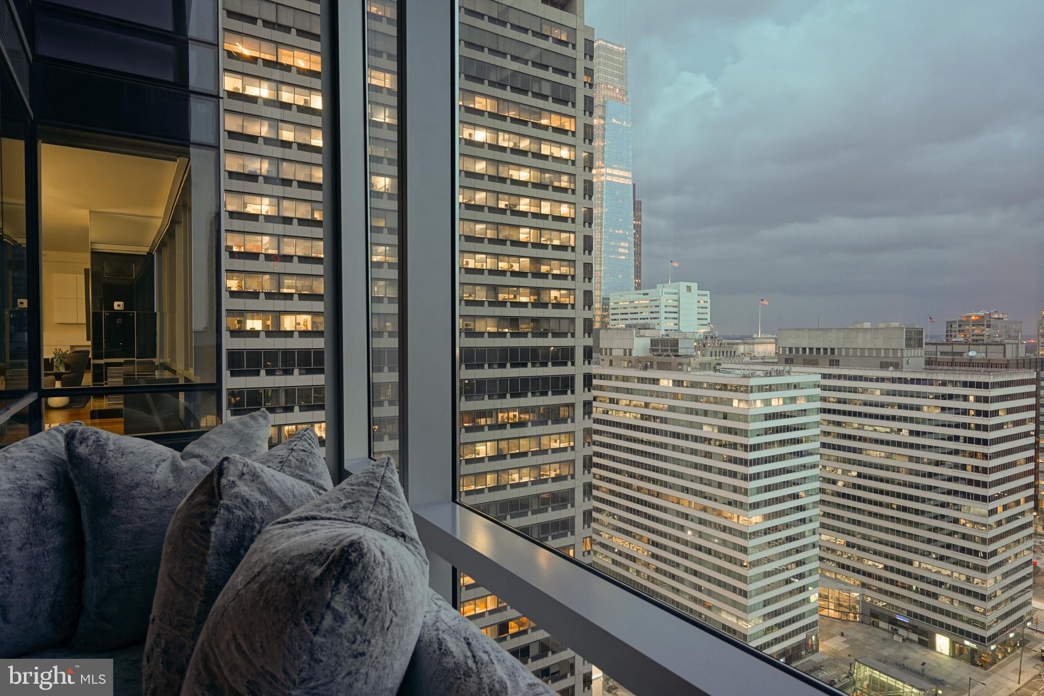 CENTER CITY - Residential
