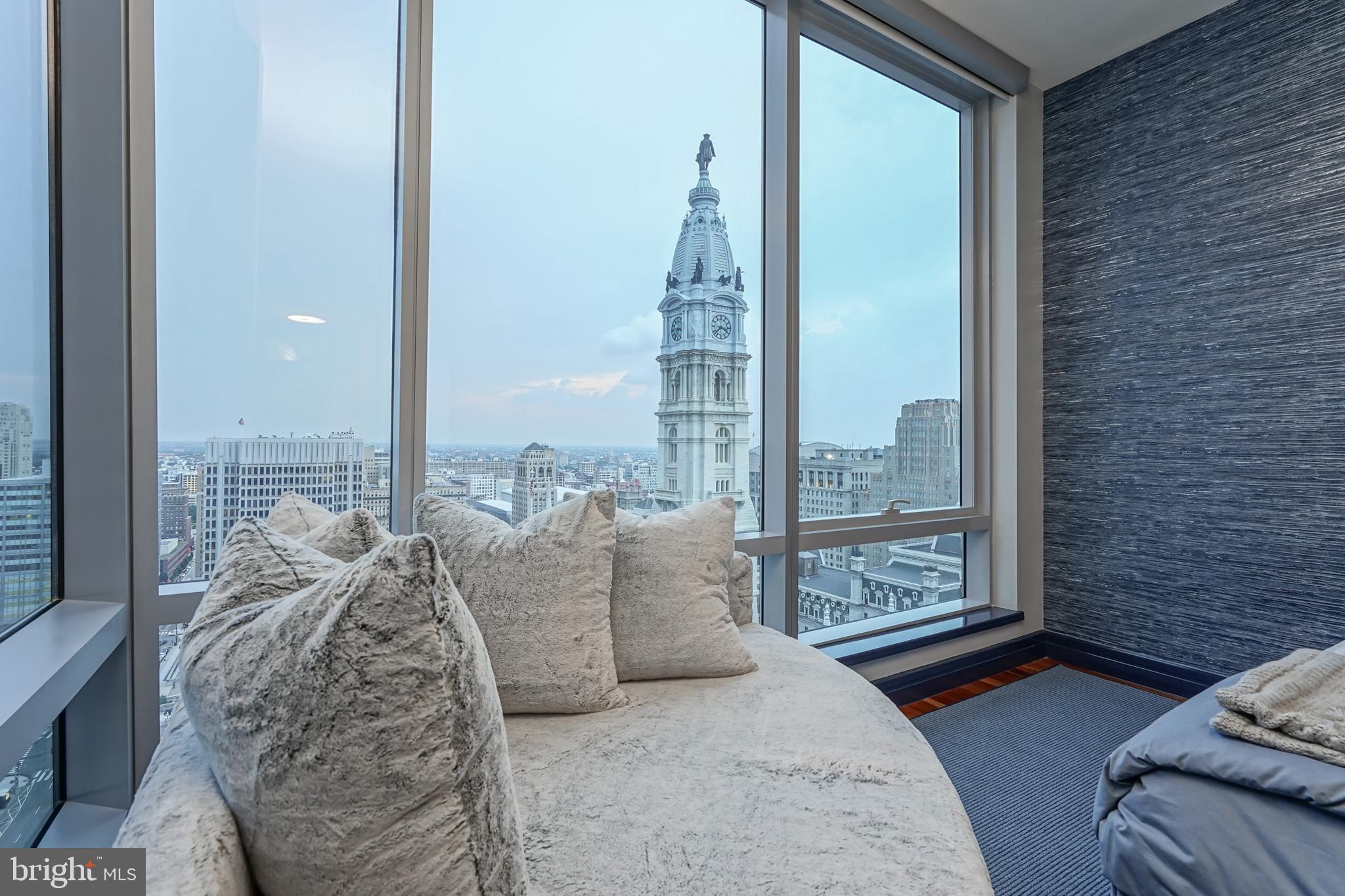 CENTER CITY - Residential