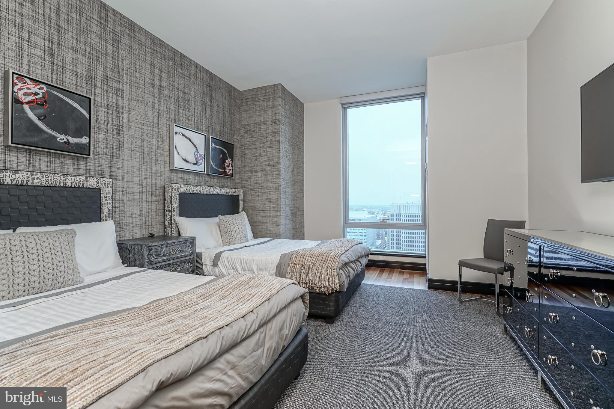 CENTER CITY - Residential