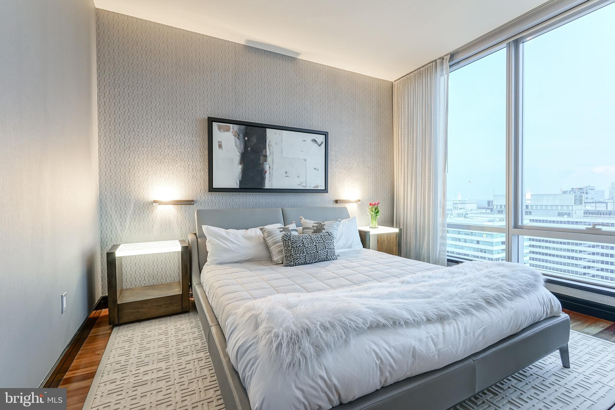 CENTER CITY - Residential