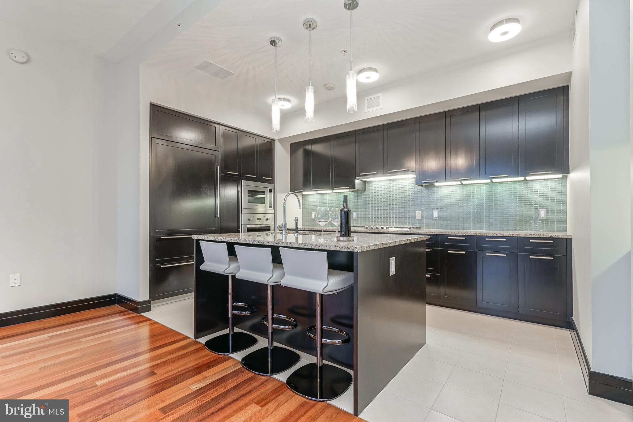 CENTER CITY - Residential