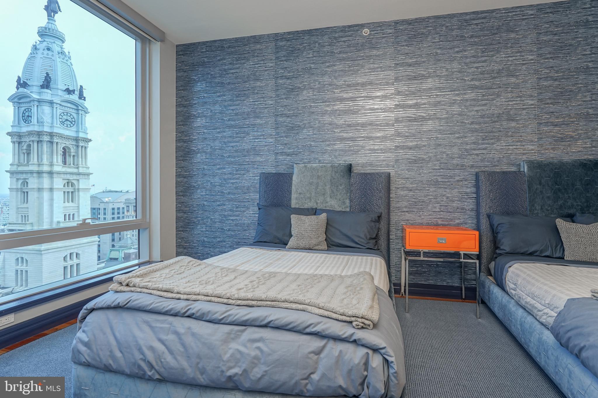 CENTER CITY - Residential