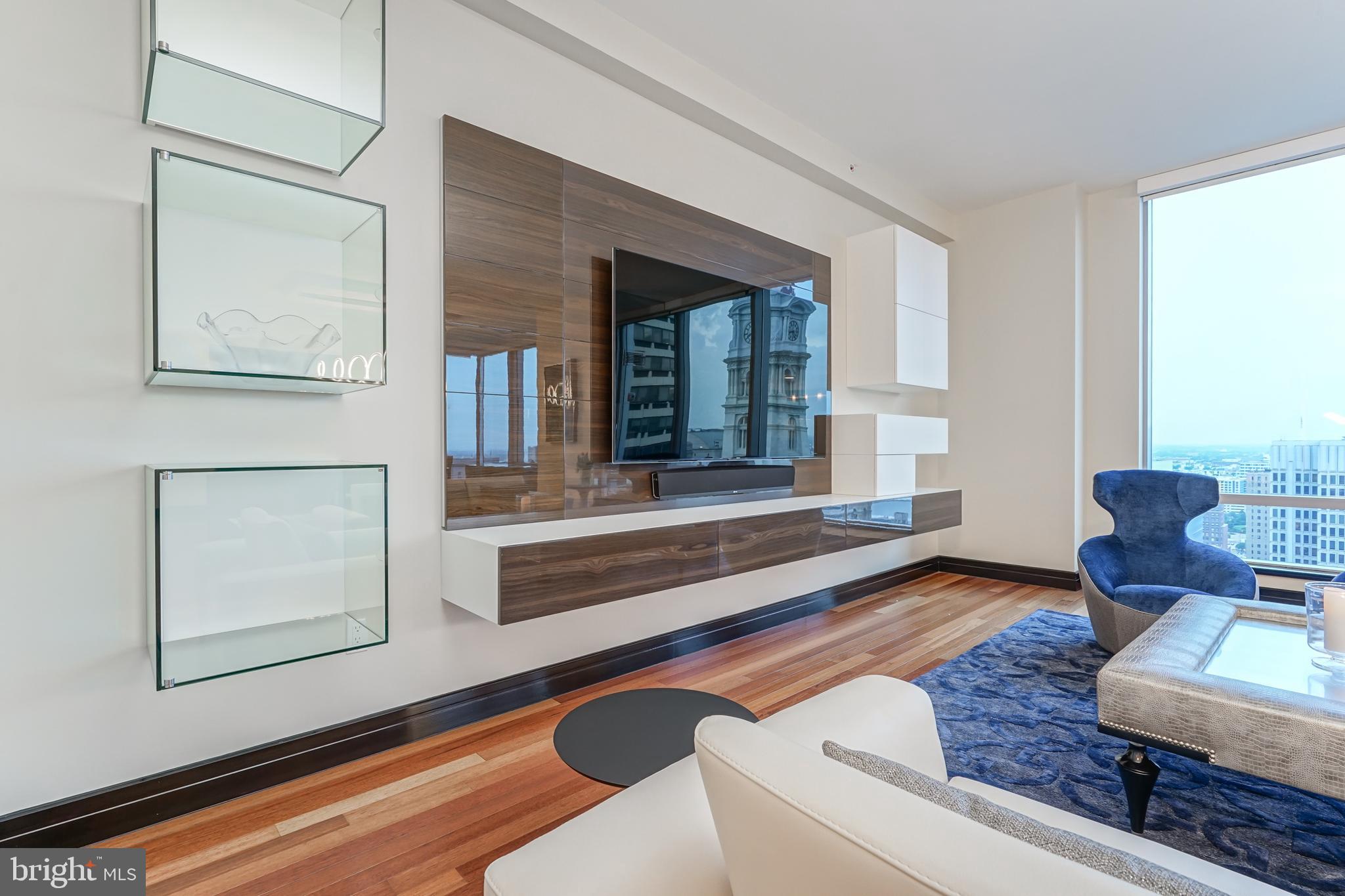 CENTER CITY - Residential