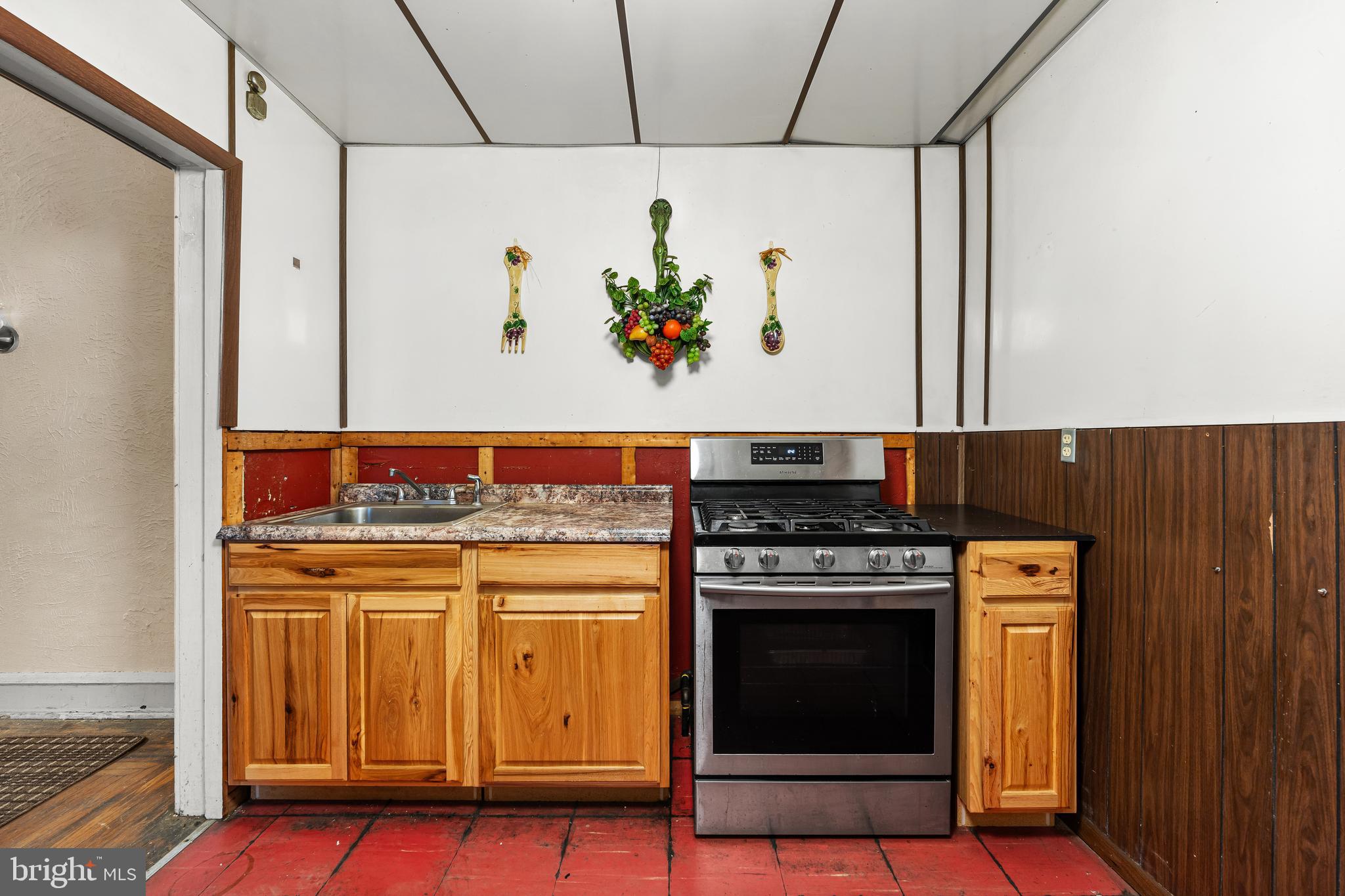 WEST PHILADELPHIA - Residential