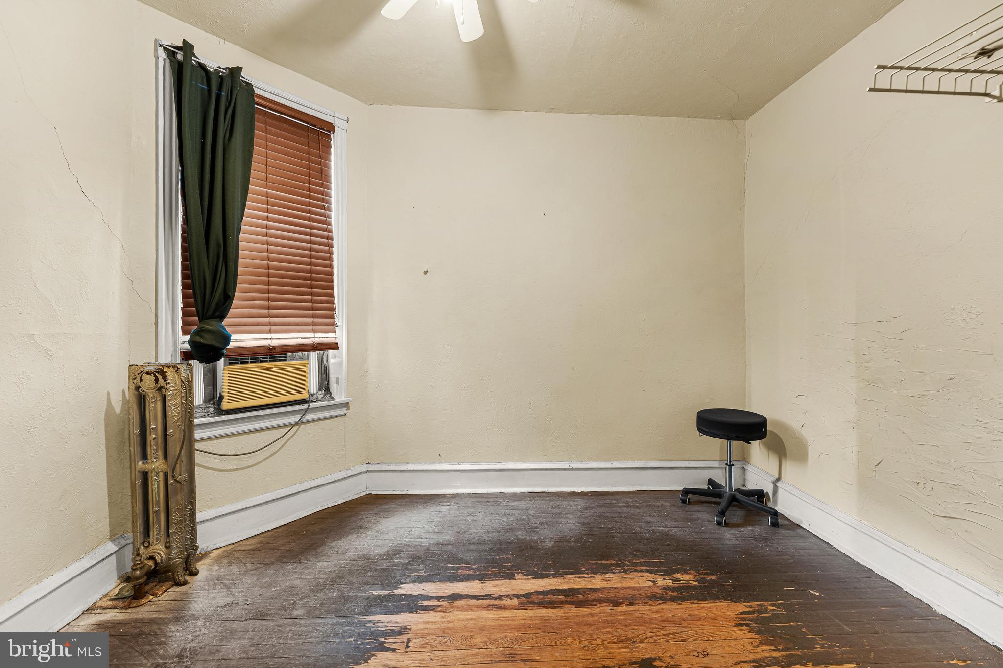 WEST PHILADELPHIA - Residential