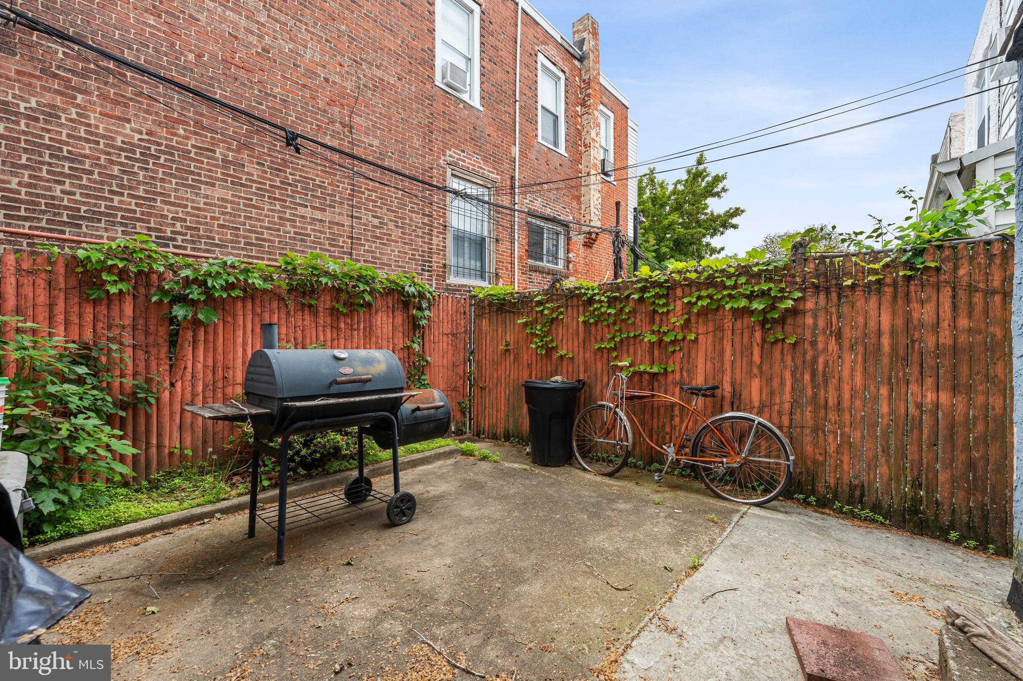 WEST PHILADELPHIA - Residential