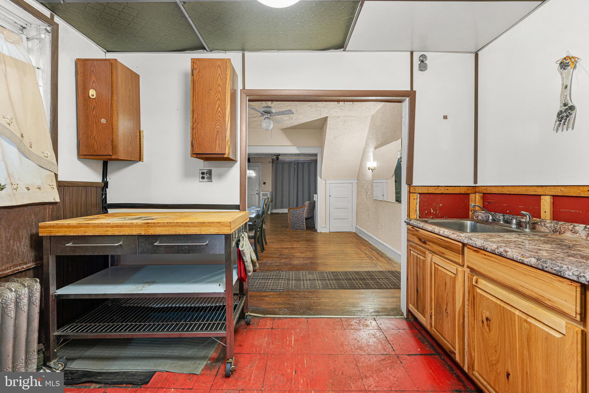 WEST PHILADELPHIA - Residential