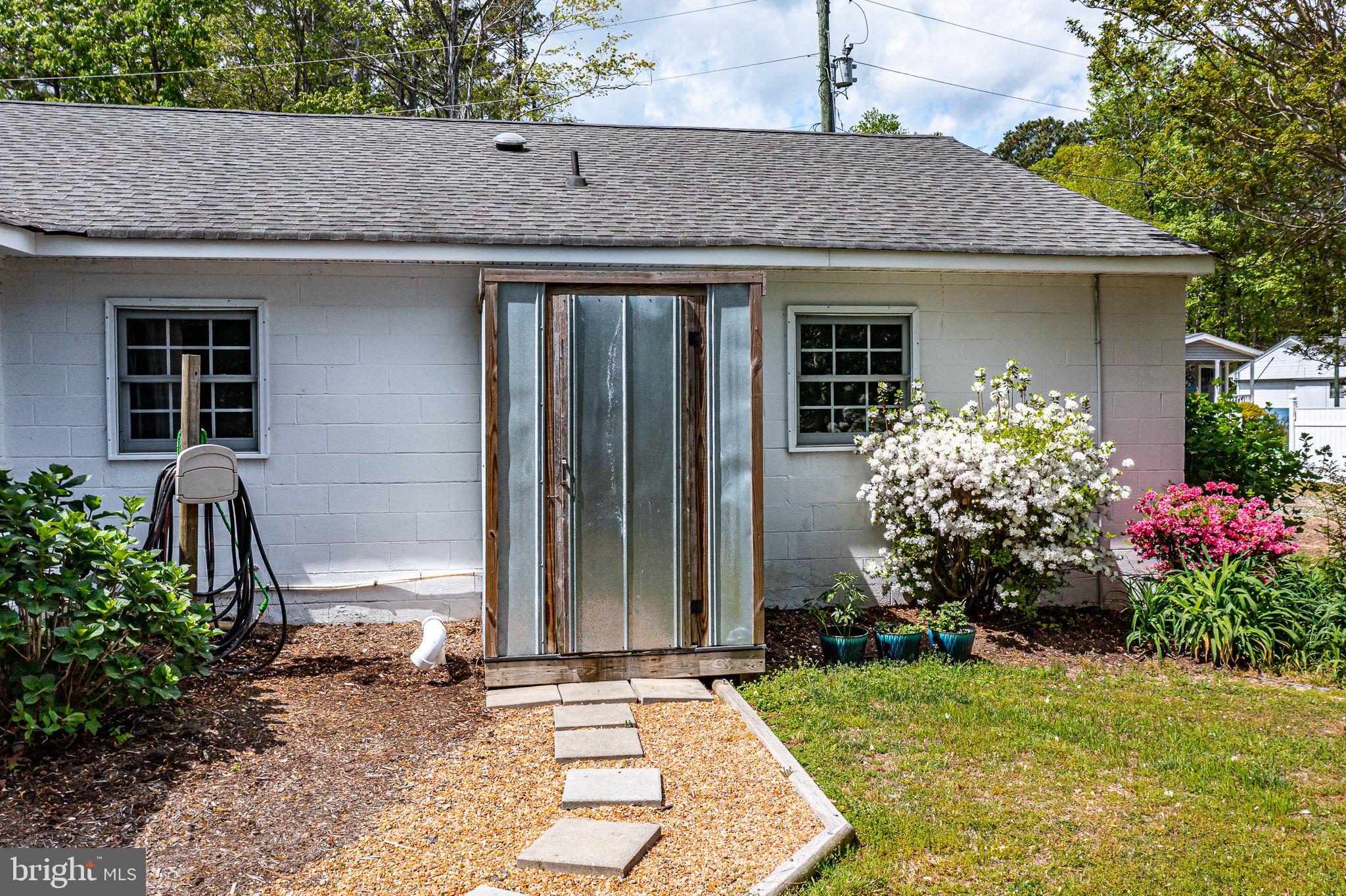 CHESAPEAKE BEACH ESTATES - Residential