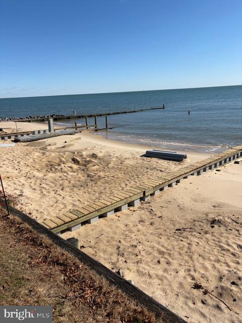CHESAPEAKE BEACH ESTATES - Residential