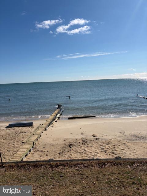 CHESAPEAKE BEACH ESTATES - Residential