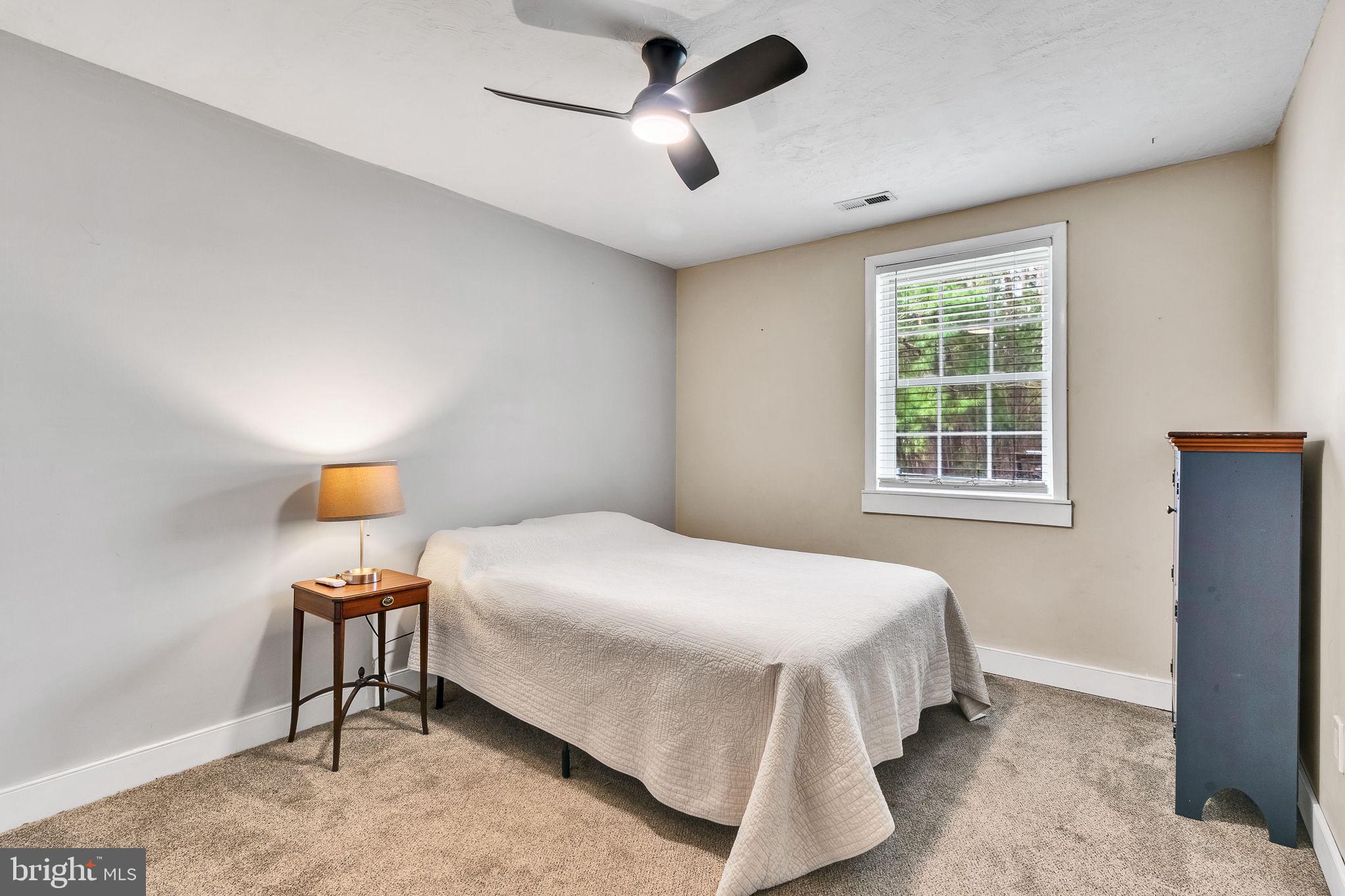 CHESAPEAKE BEACH ESTATES - Residential