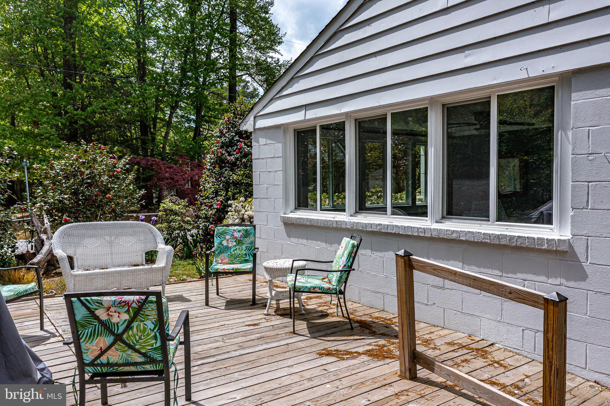 CHESAPEAKE BEACH ESTATES - Residential