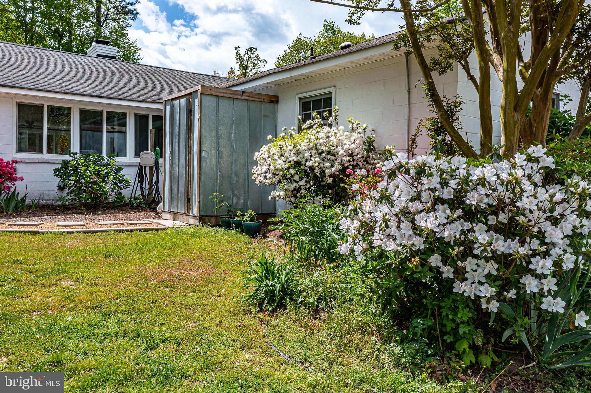 CHESAPEAKE BEACH ESTATES - Residential