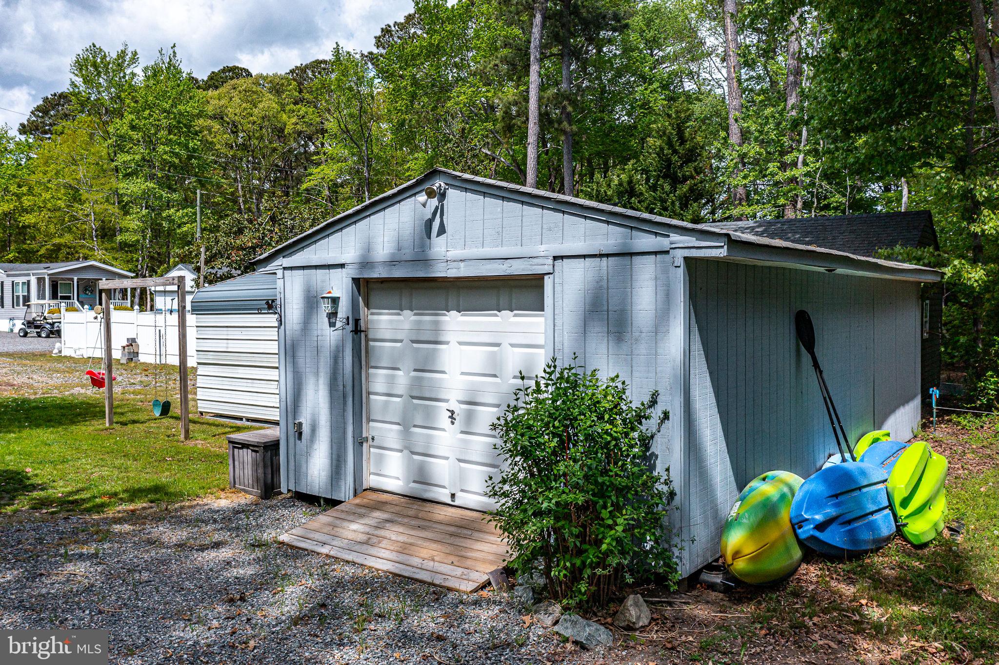 CHESAPEAKE BEACH ESTATES - Residential