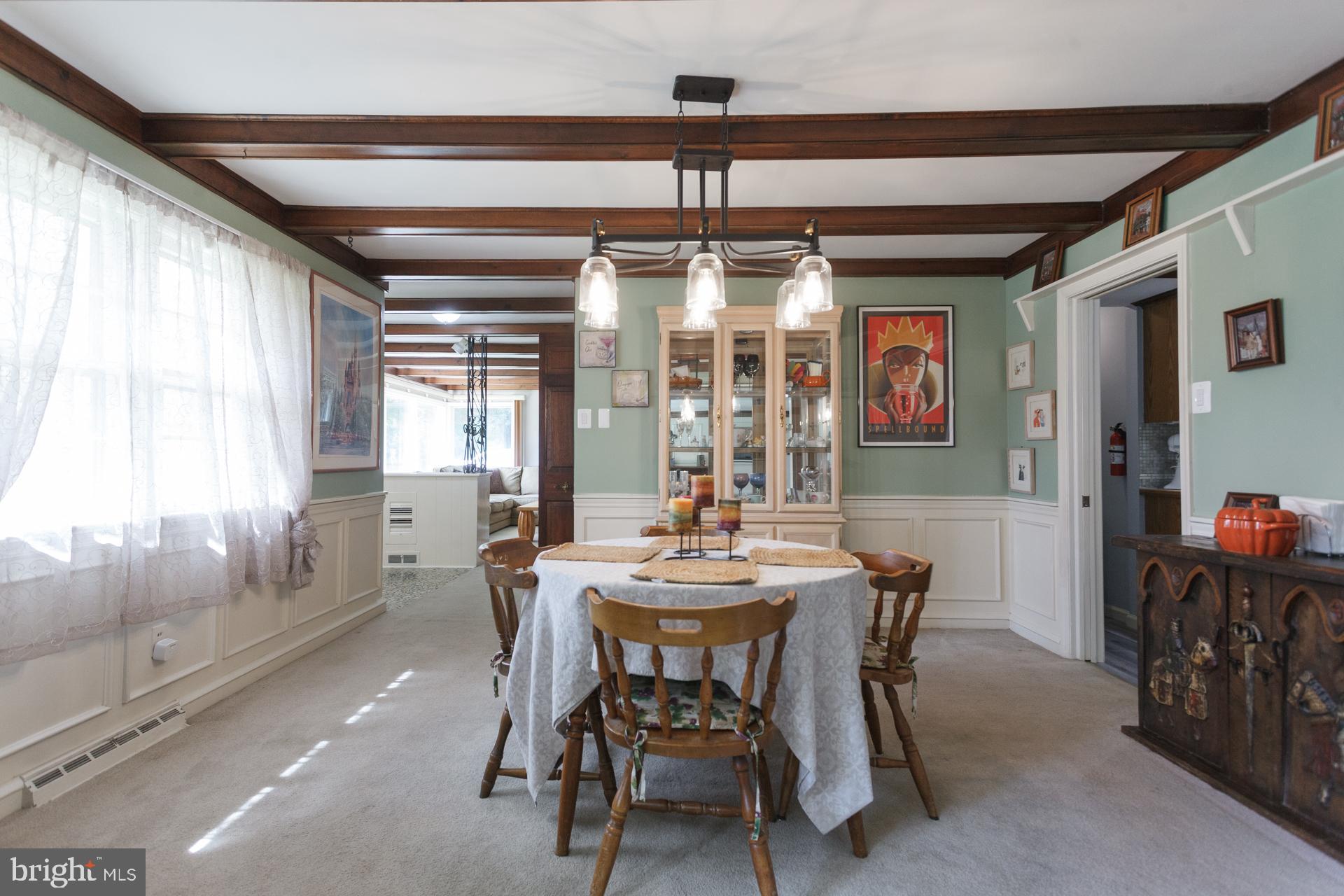 HILLSIDE MANOR - Residential