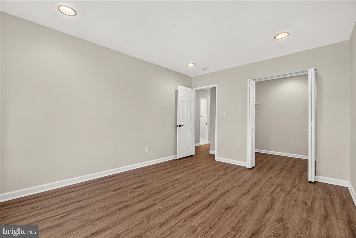 CLUBSIDE - Residential
