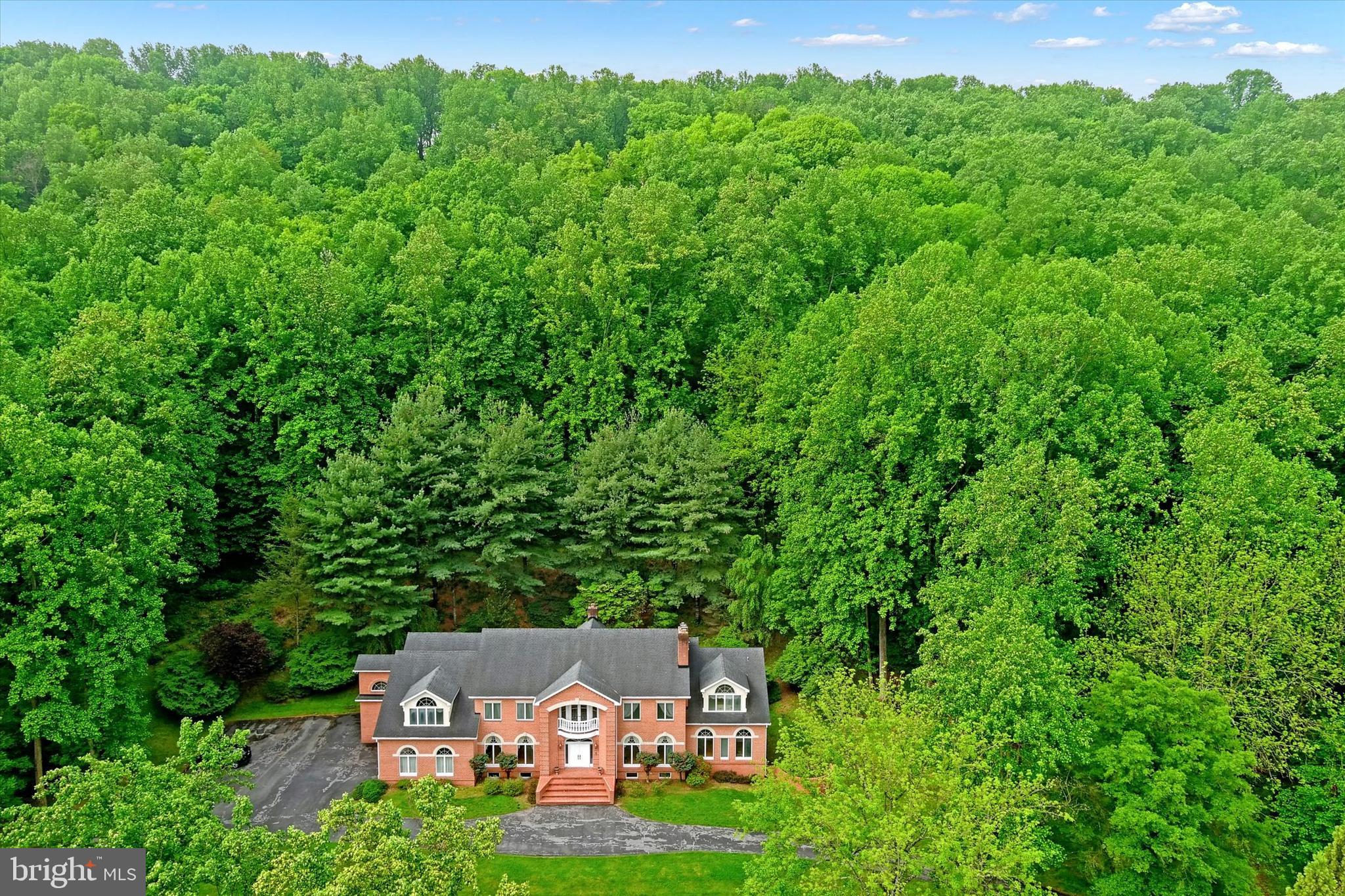 IVY HILL - Residential