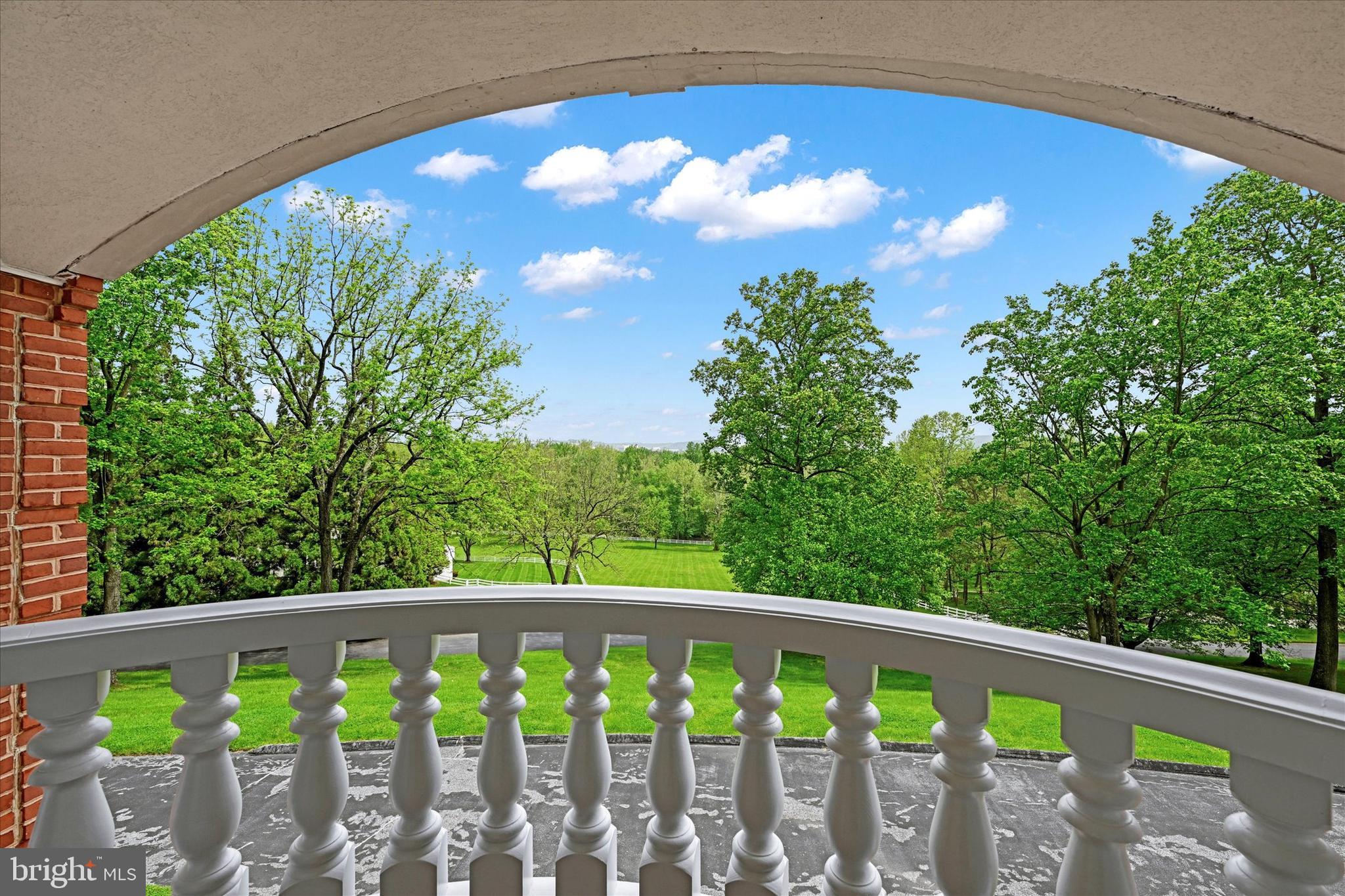 IVY HILL - Residential
