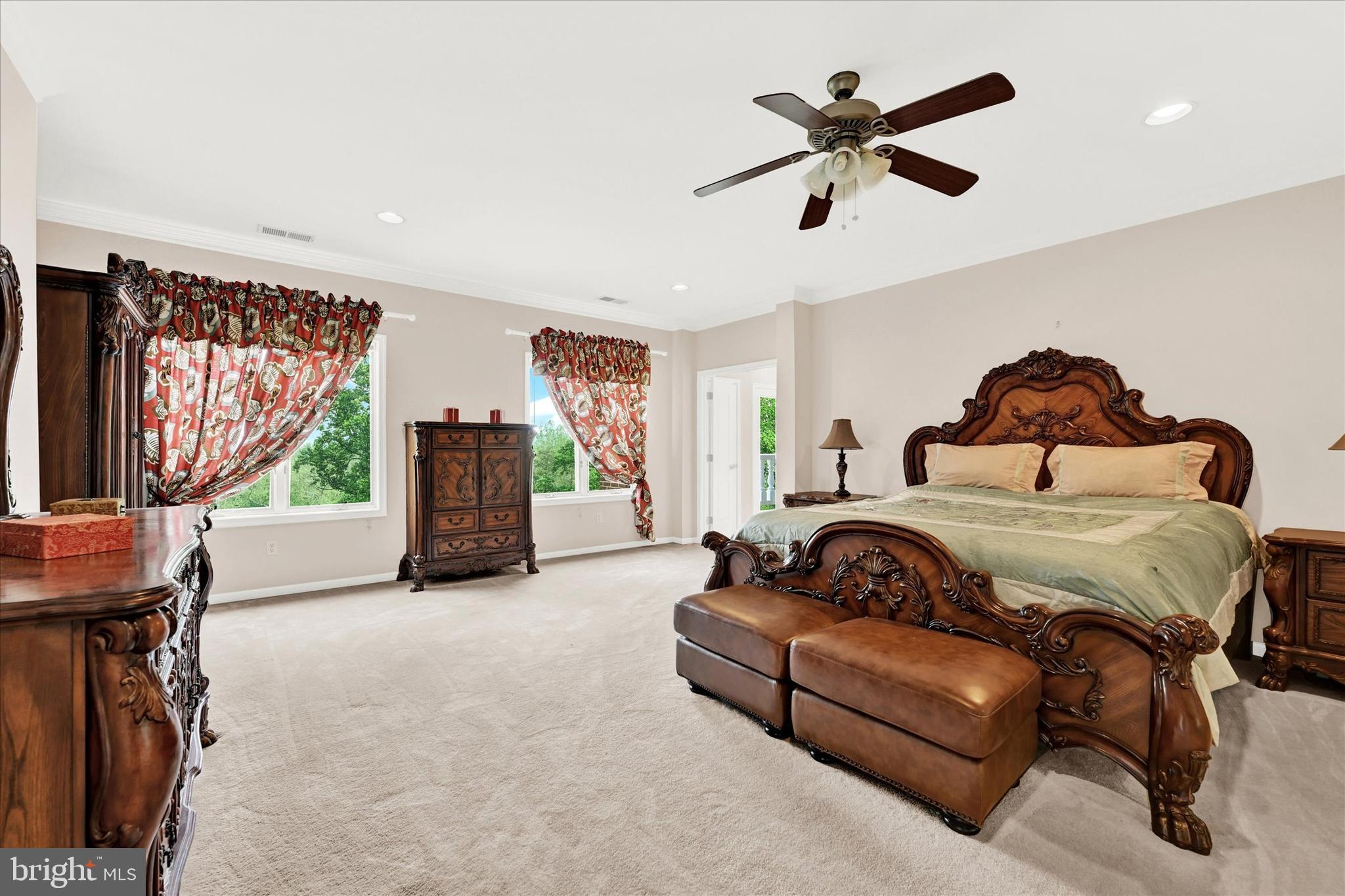IVY HILL - Residential