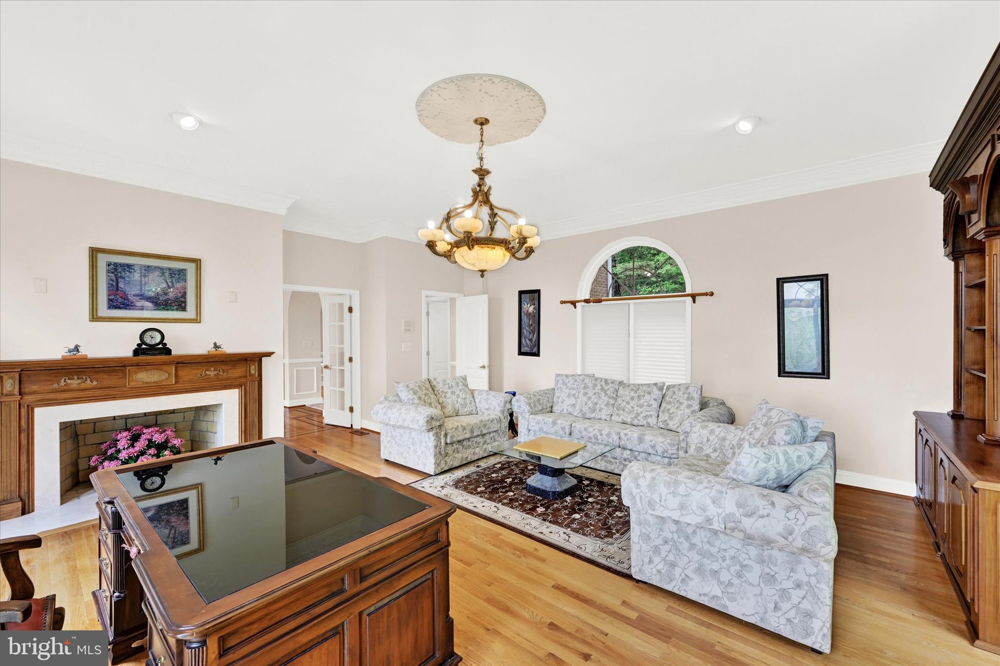 IVY HILL - Residential