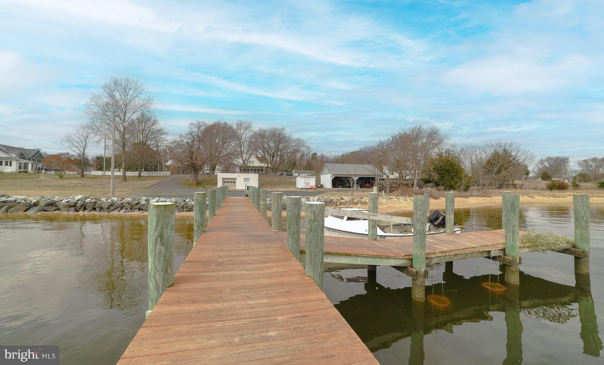 WHITES NECK CREEK - Residential