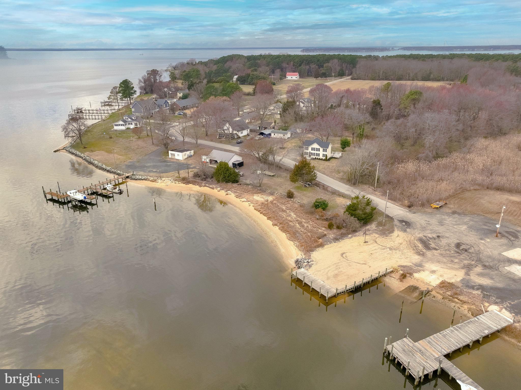 WHITES NECK CREEK - Residential