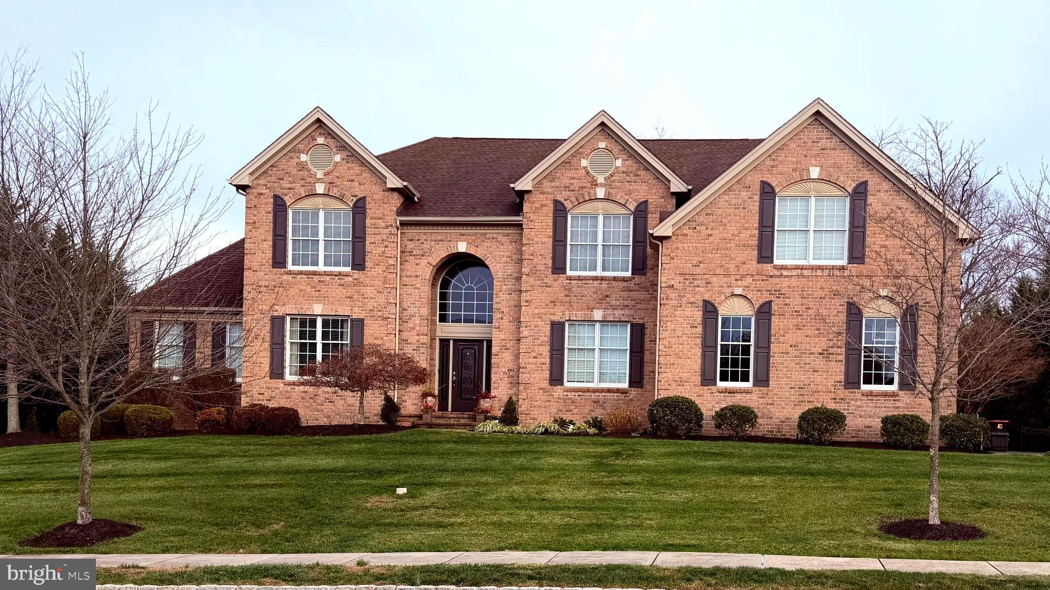 CHAPMANS CORNER - Residential