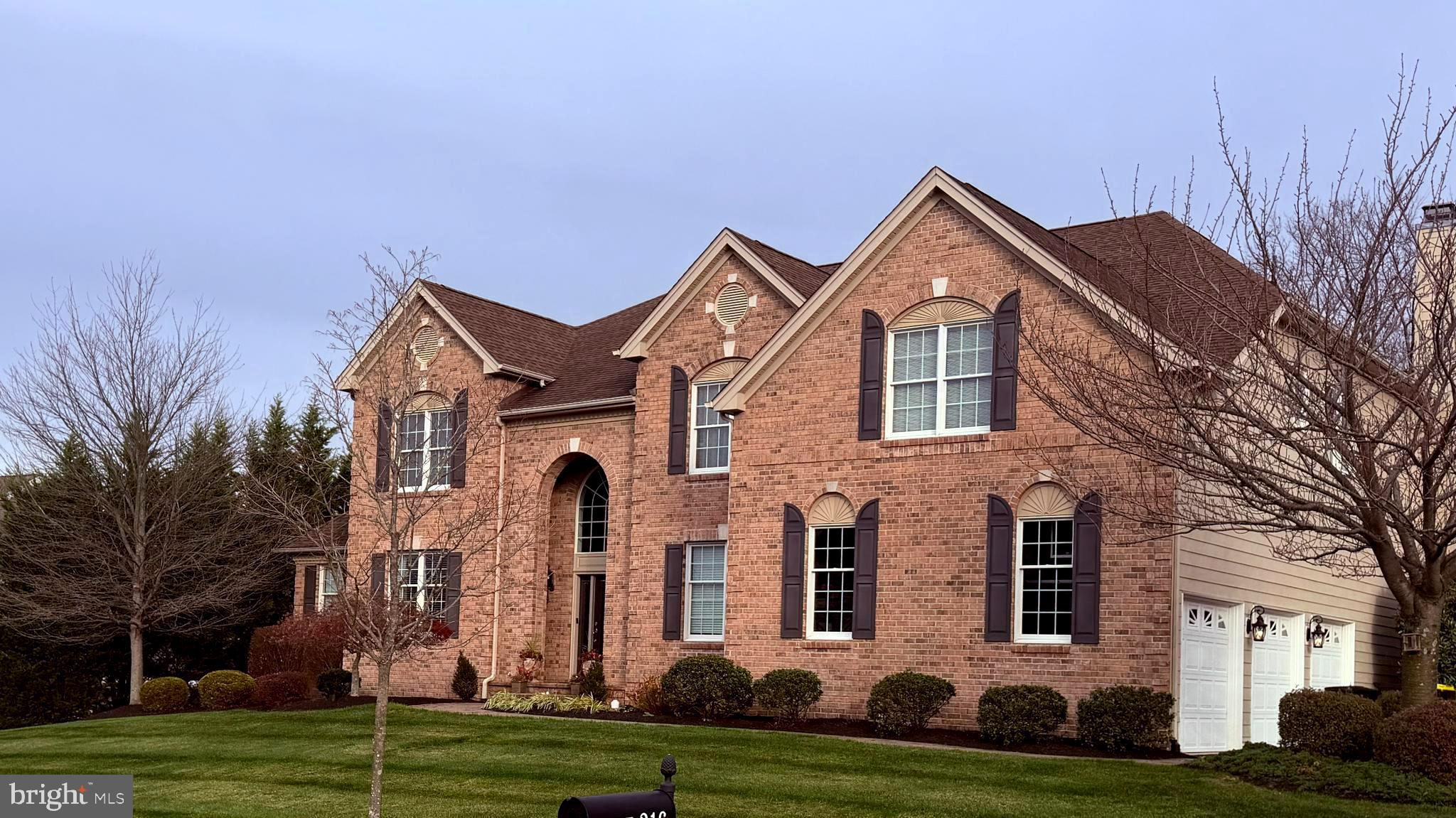 CHAPMANS CORNER - Residential