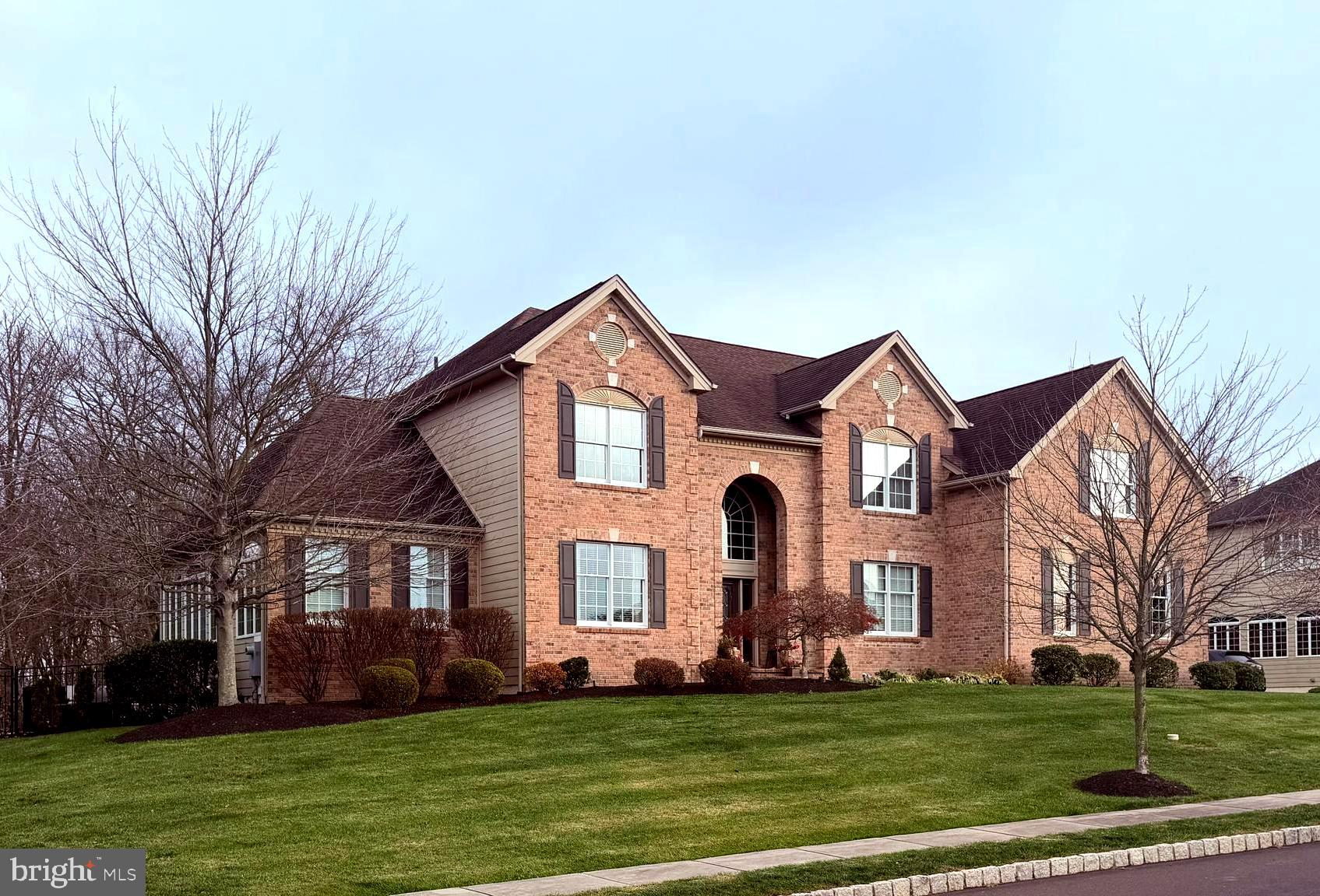 CHAPMANS CORNER - Residential