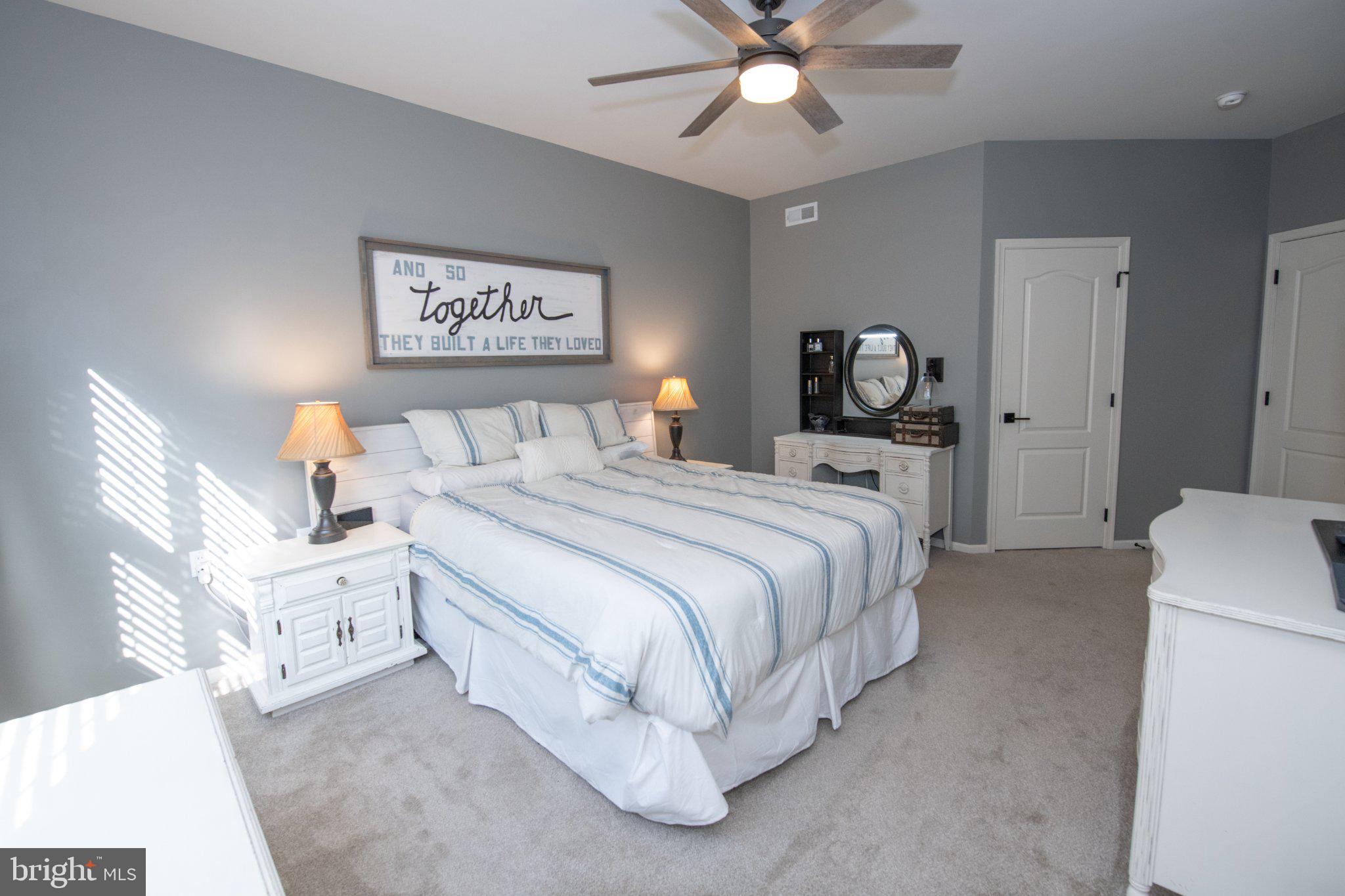 LEGACY OAKS - Residential
